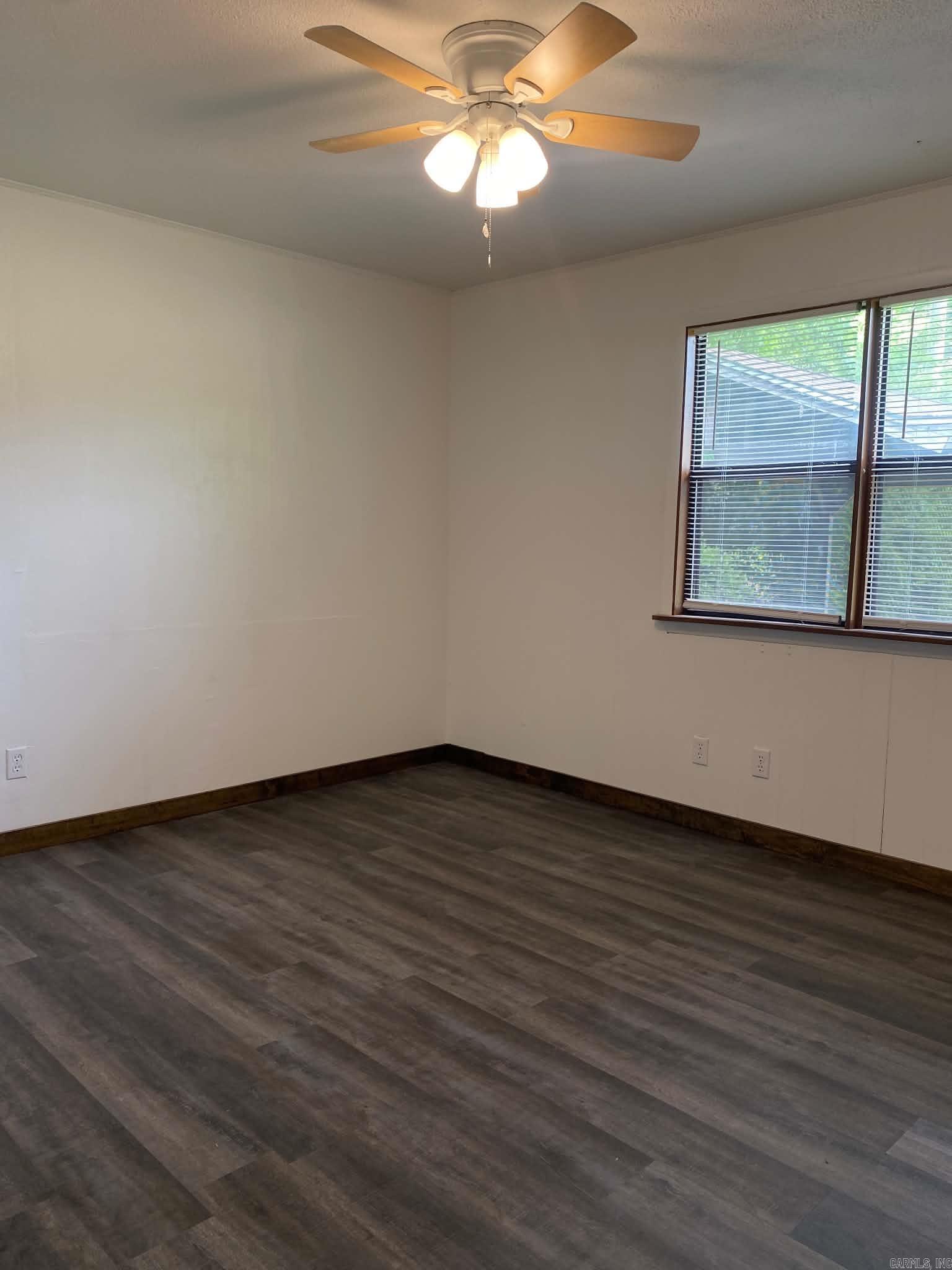 1304 Hickory Ave Property Photo 23