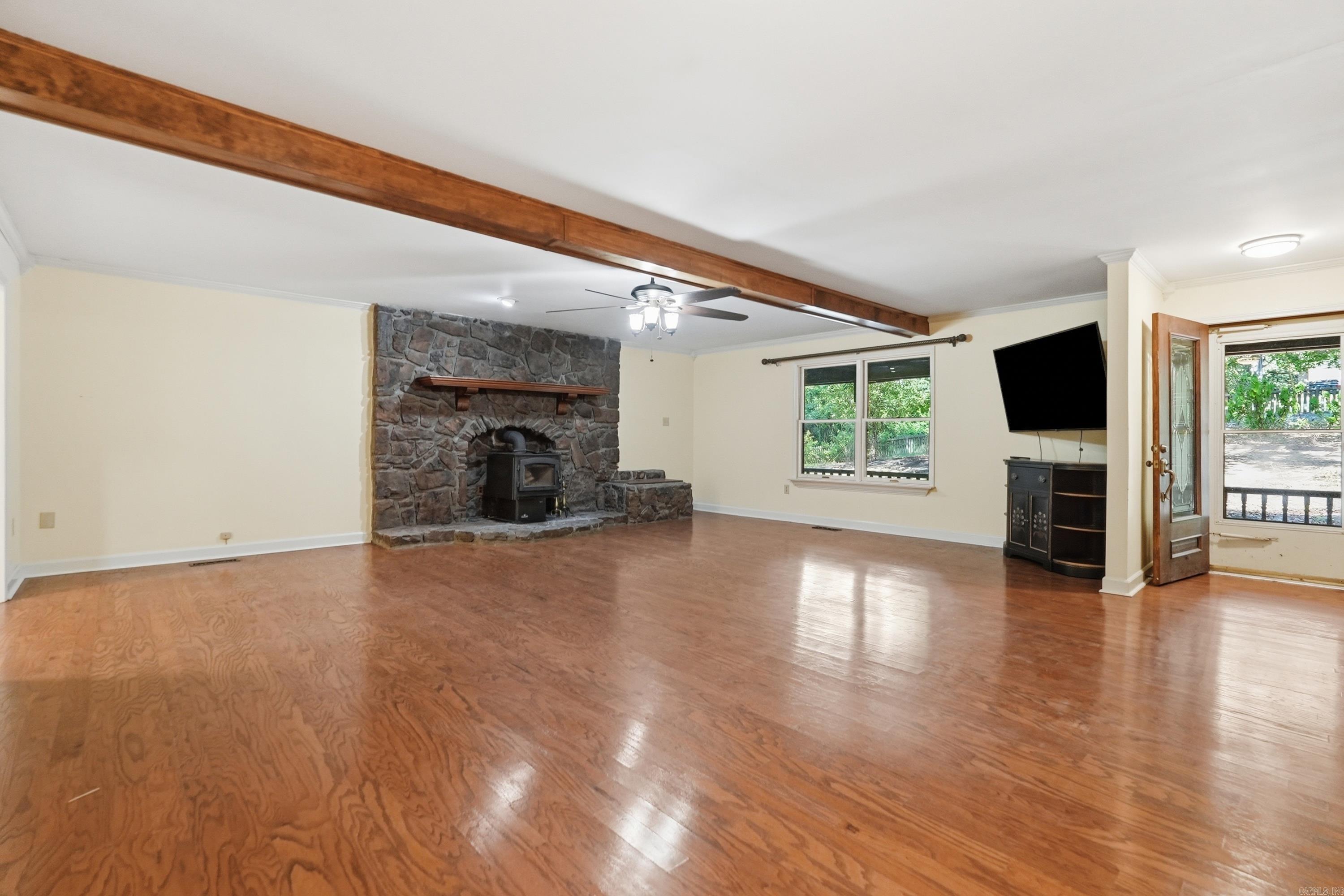 29 Rolling Hills Drive Property Photo 3