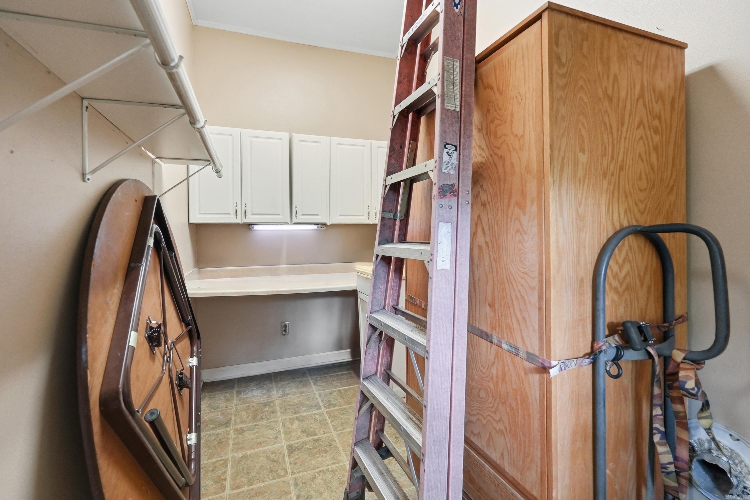 29 Rolling Hills Drive Property Photo 32