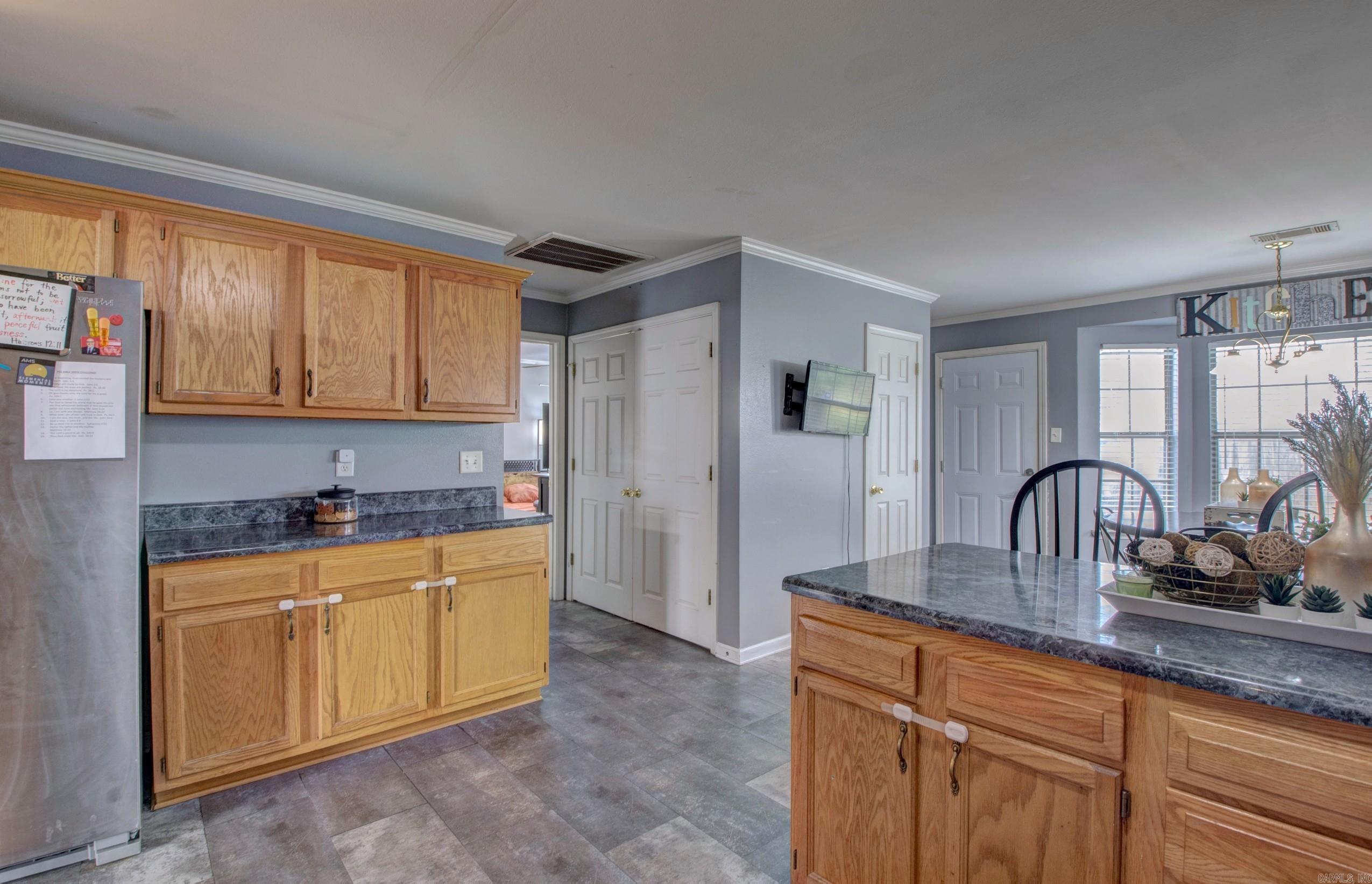 9721 Herndon Road Property Photo 15