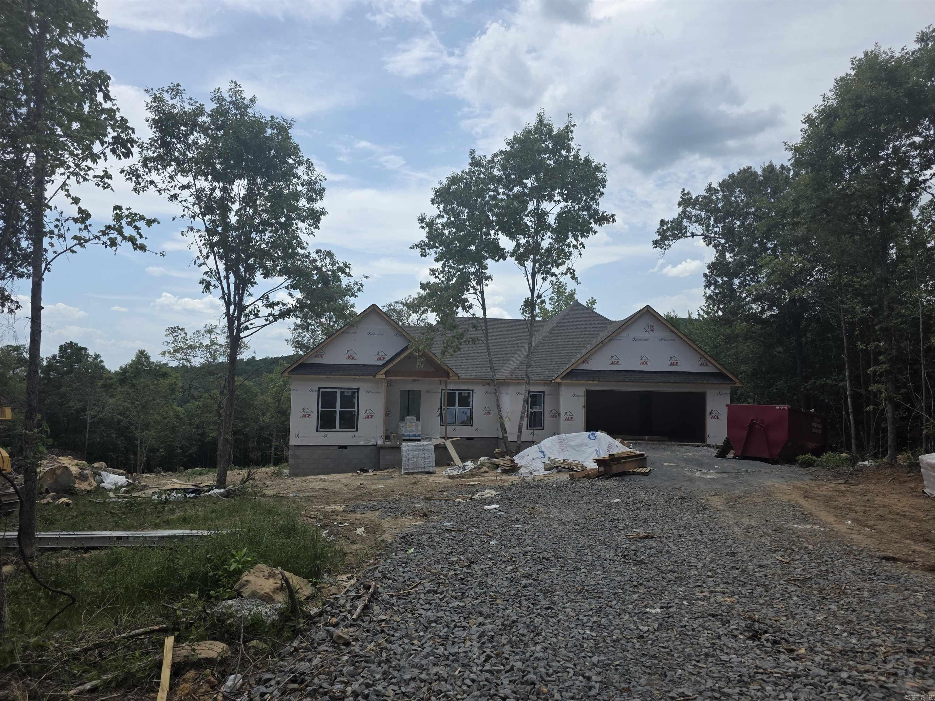 100 Scenic View Property Photo 1