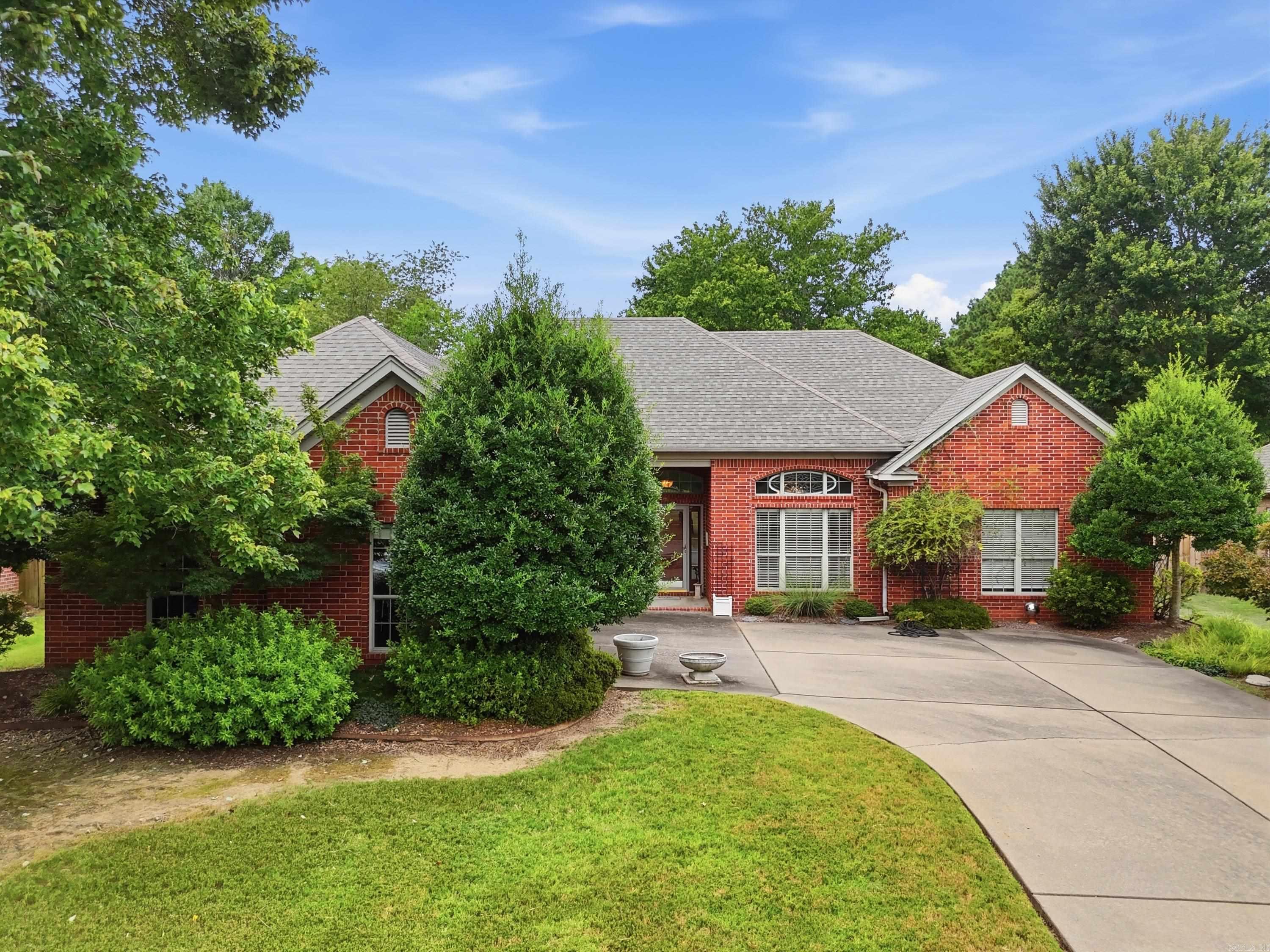 1405 Montana Drive Property Photo 1