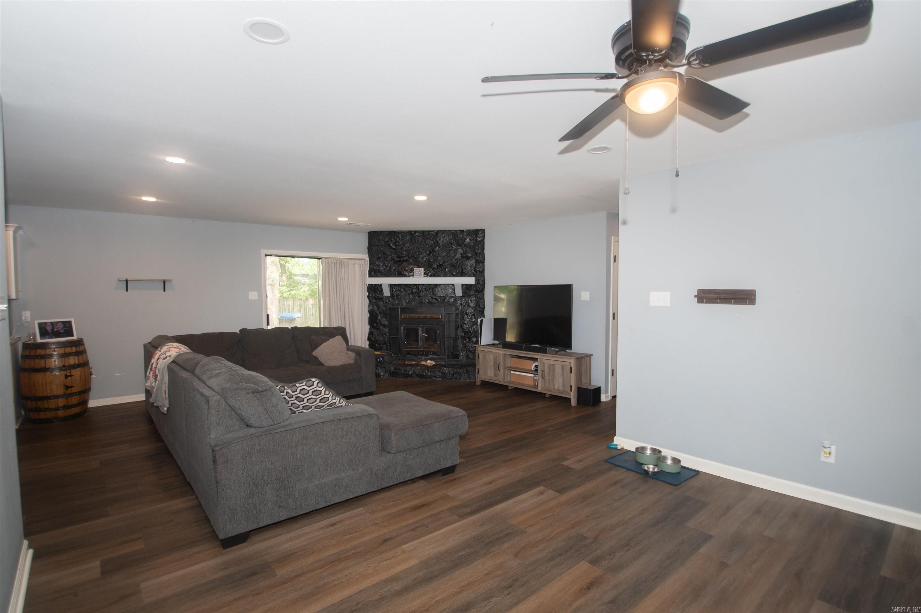 26 Barnwell Drive Property Photo 4