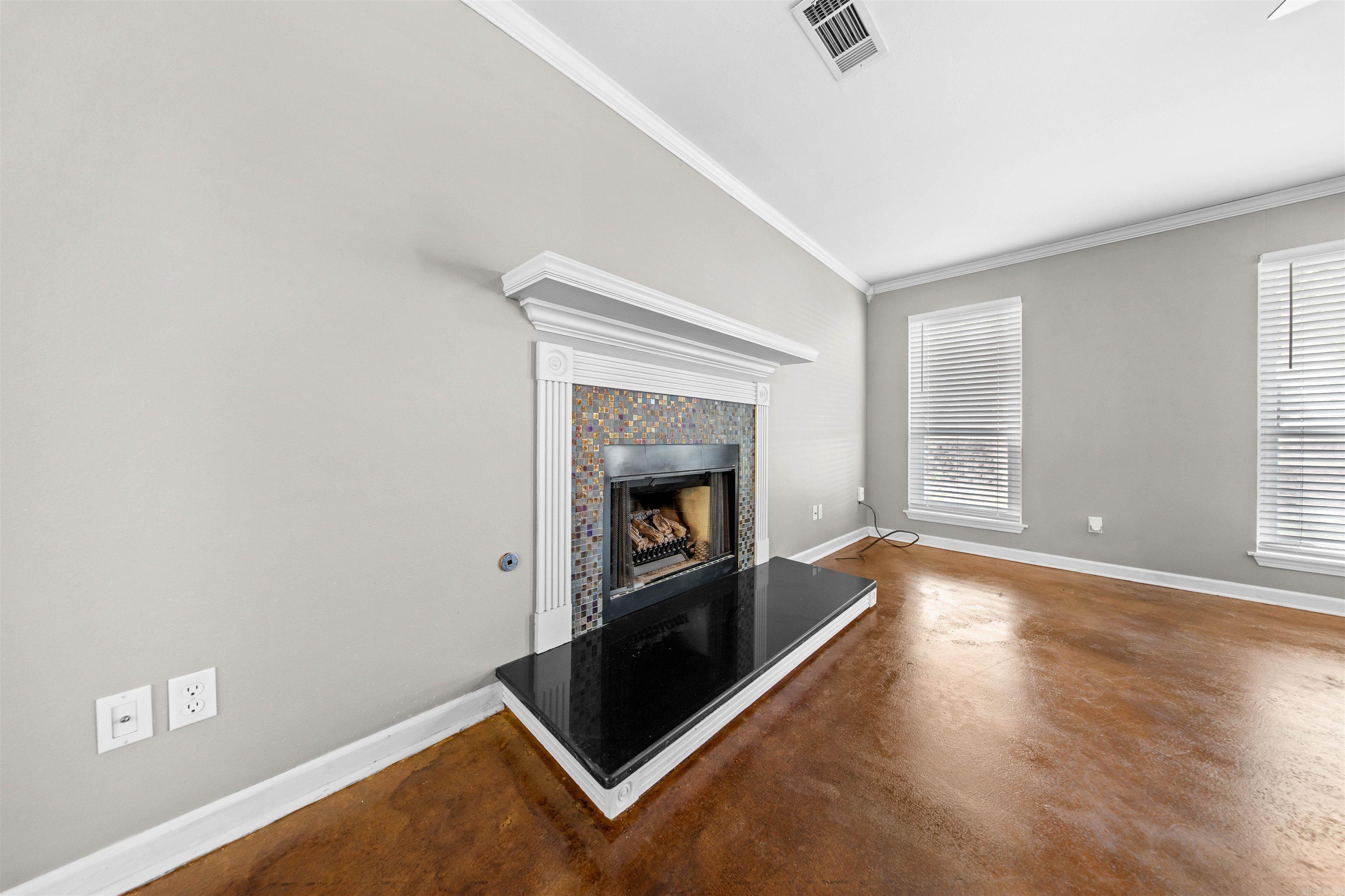 1718 Eagle Point Way Property Photo 4