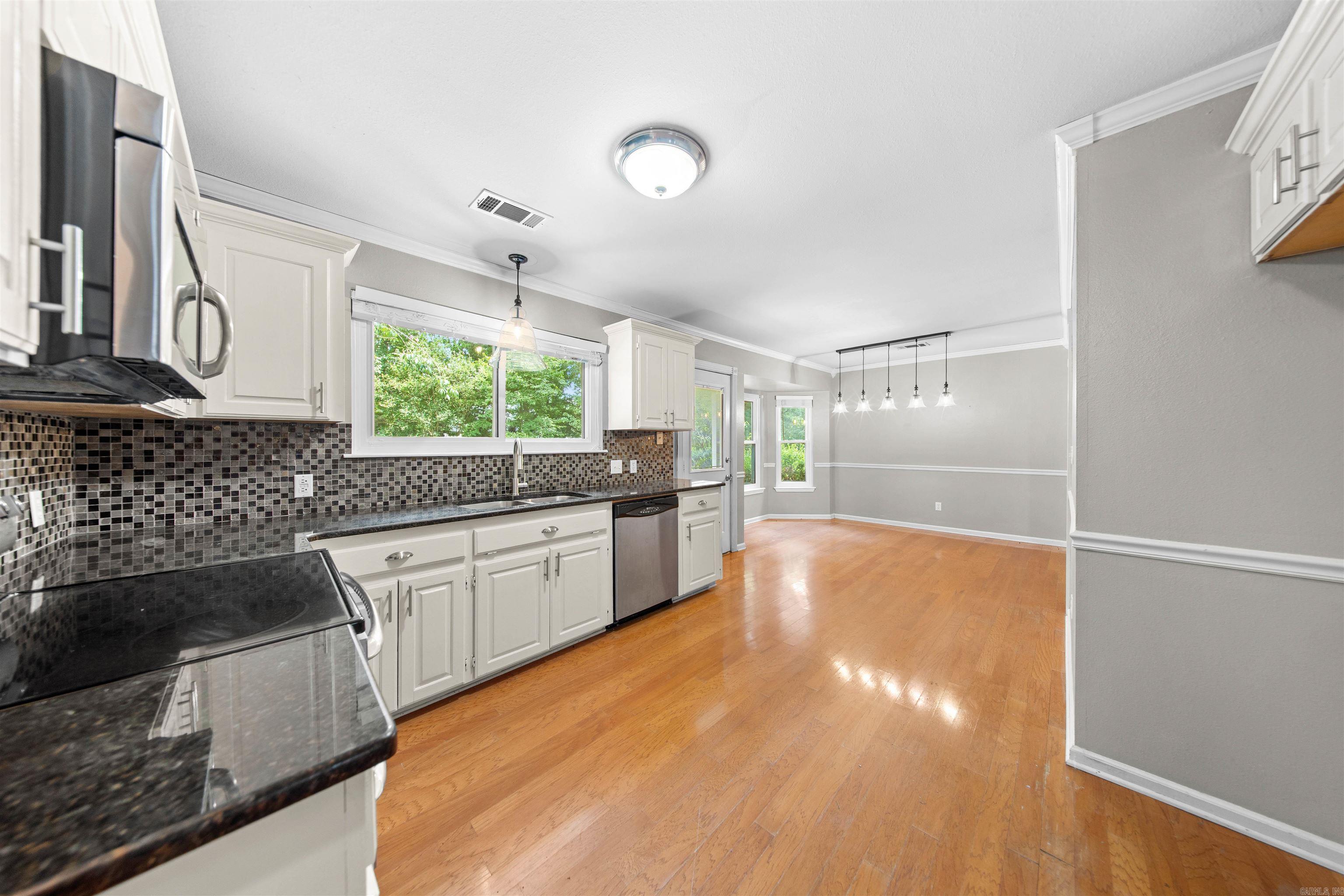 1718 Eagle Point Way Property Photo 8