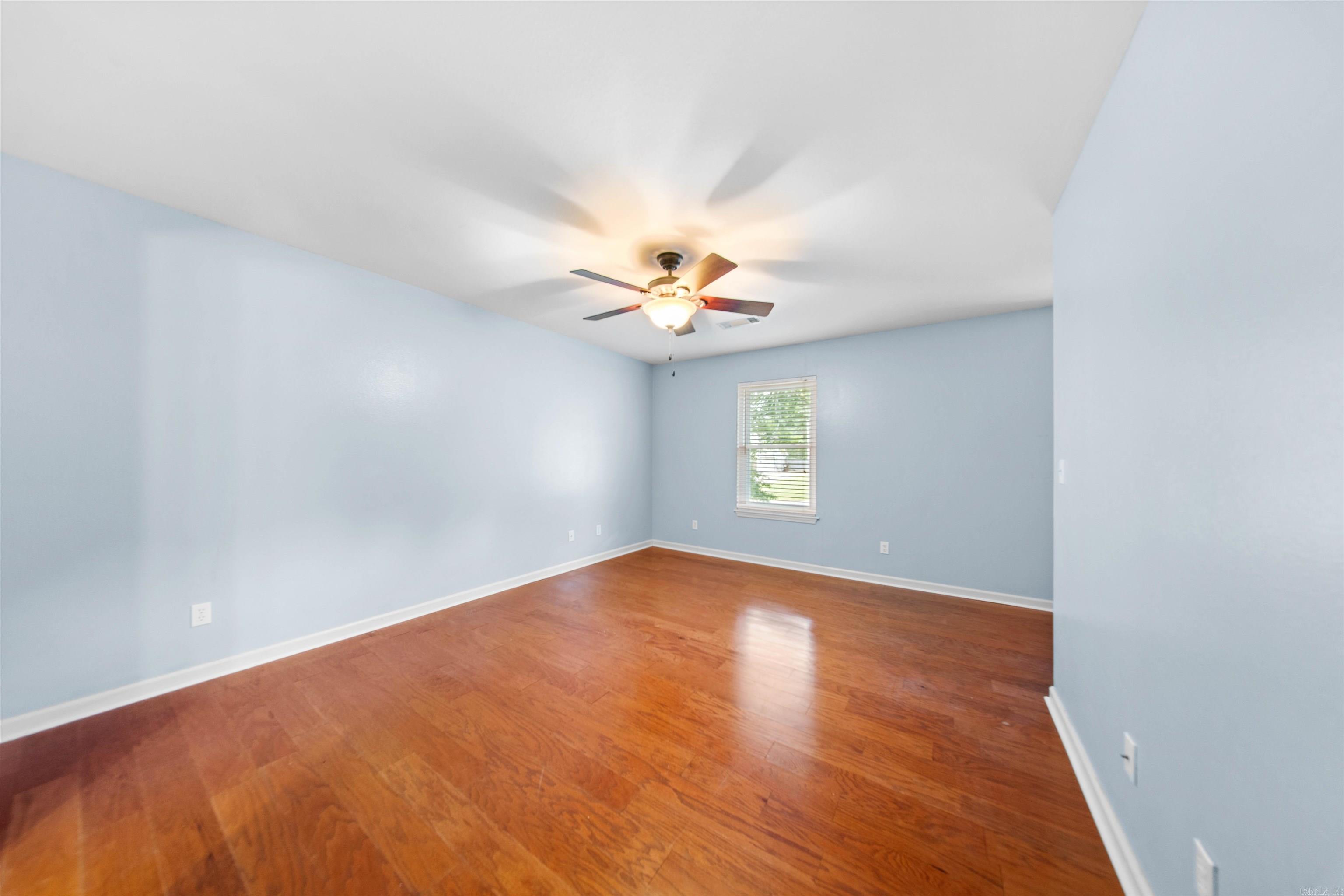1718 Eagle Point Way Property Photo 16