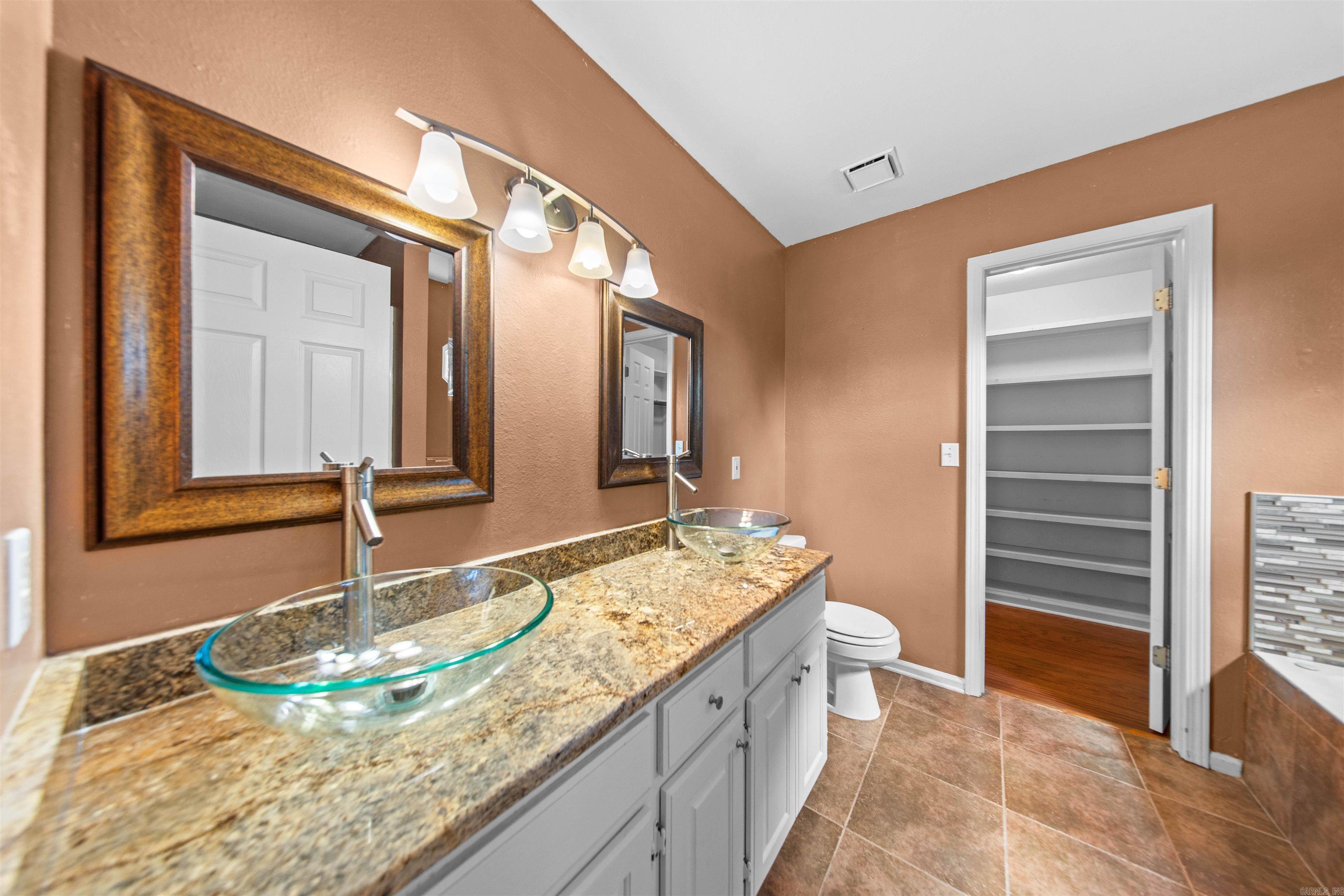 1718 Eagle Point Way Property Photo 21