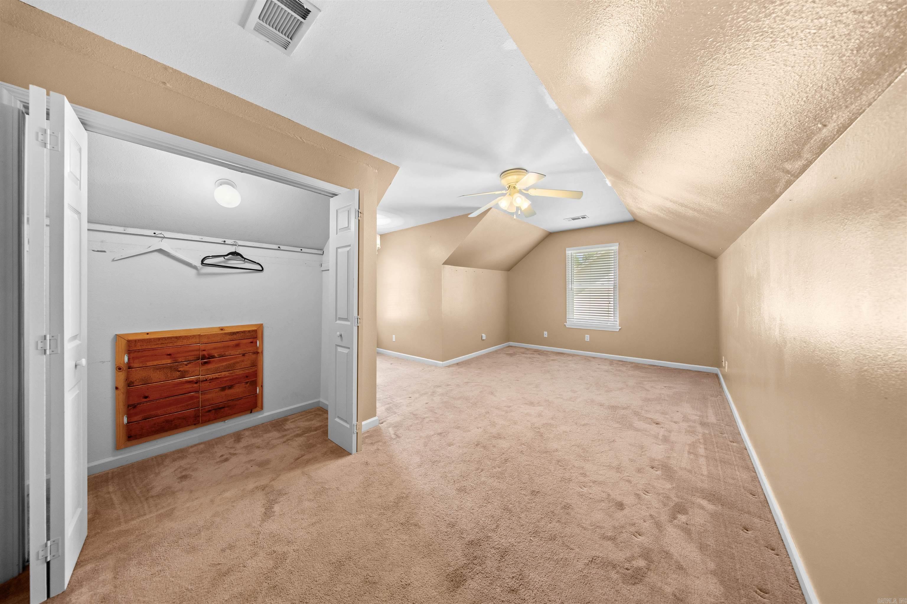 1718 Eagle Point Way Property Photo 28