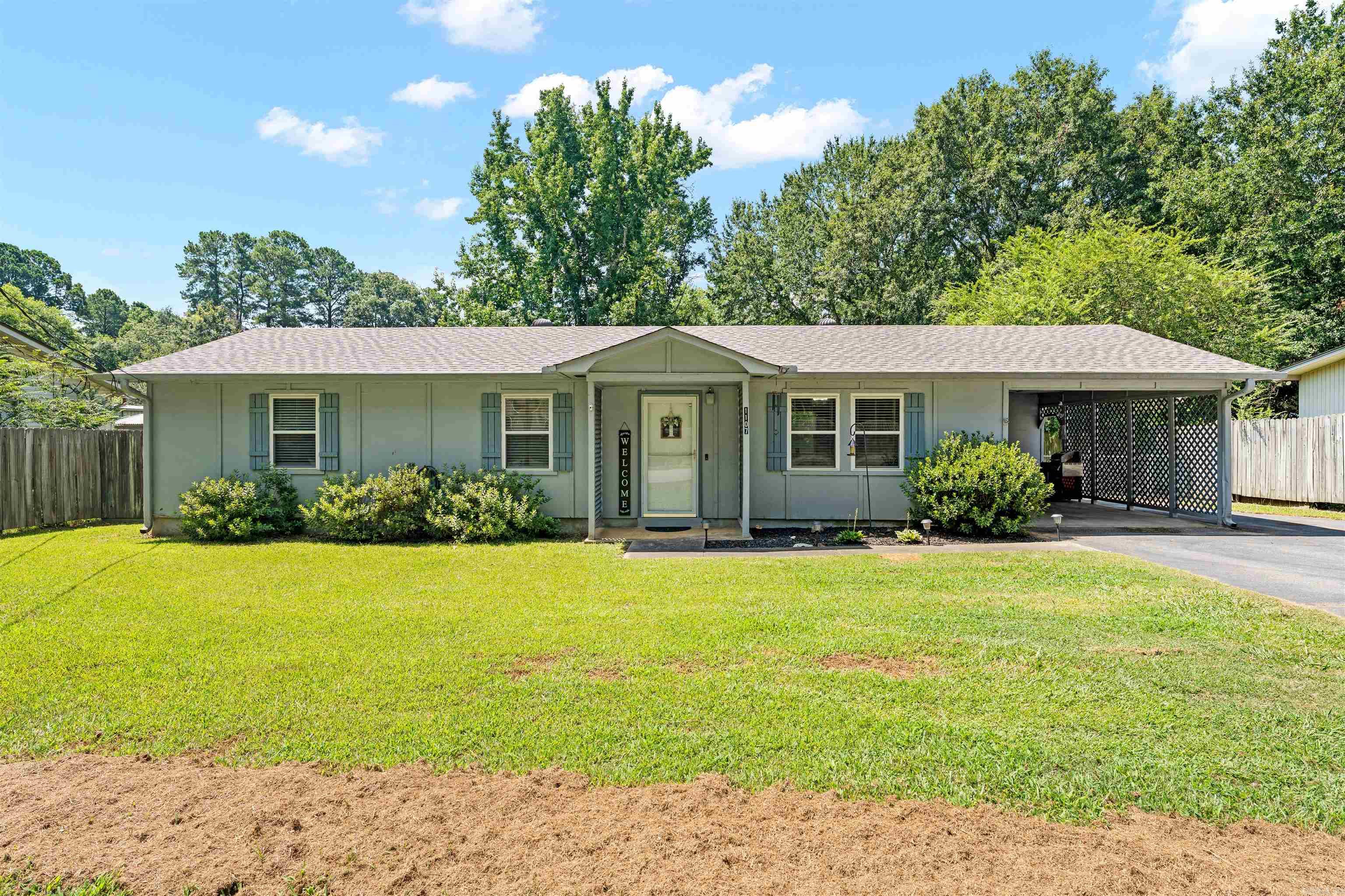 1107 Boone Road Property Photo 1