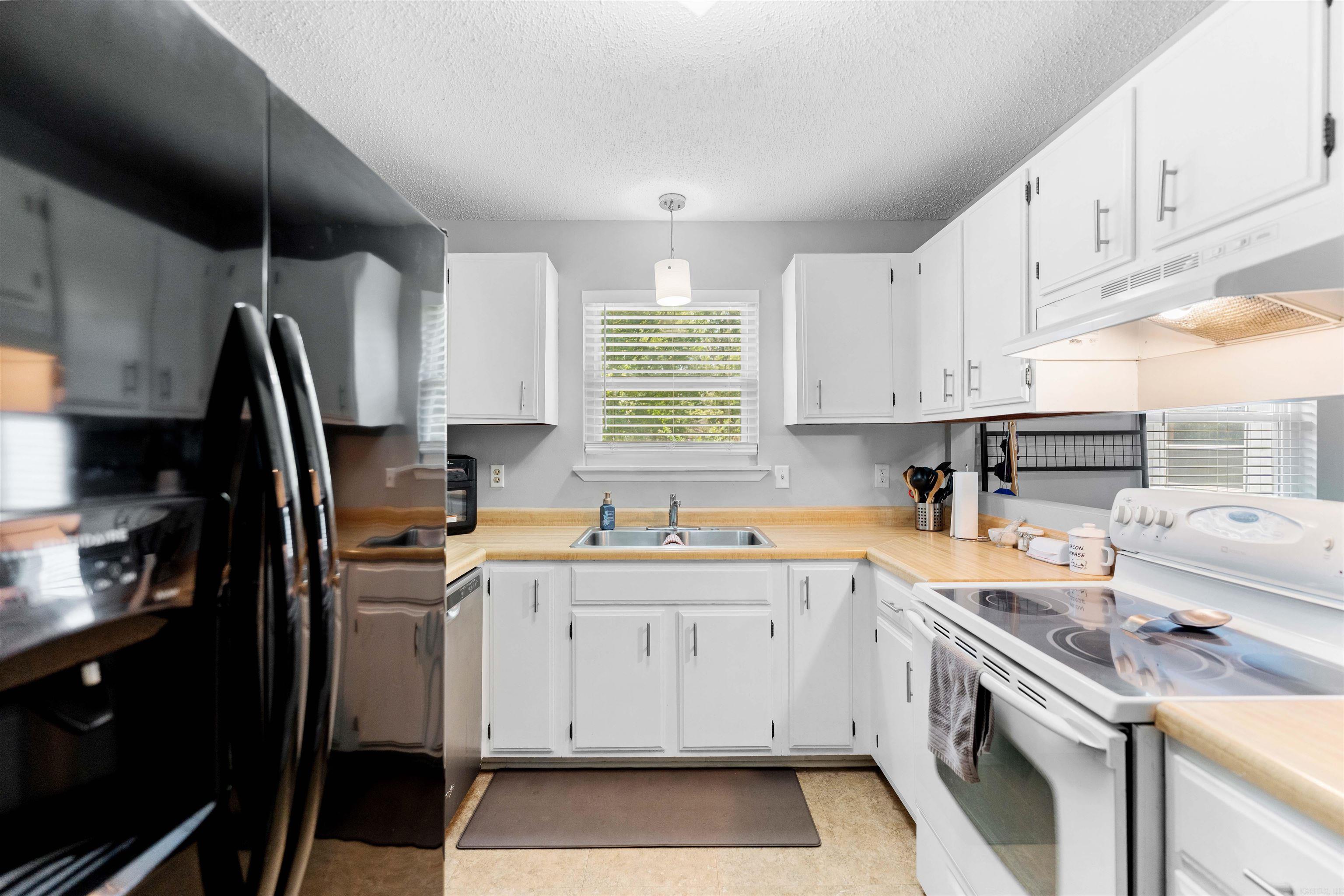 1107 Boone Road Property Photo 10