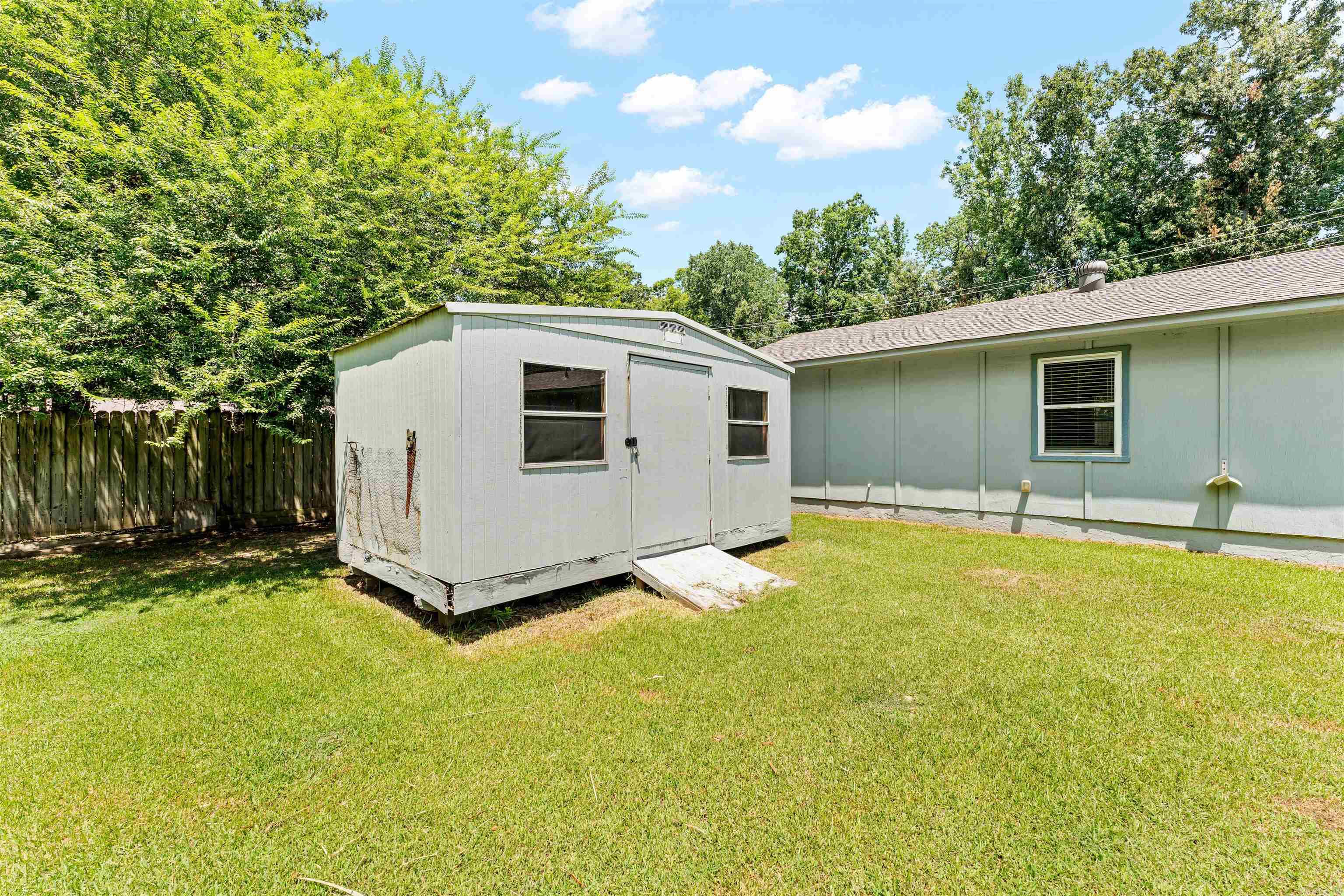 1107 Boone Road Property Photo 21
