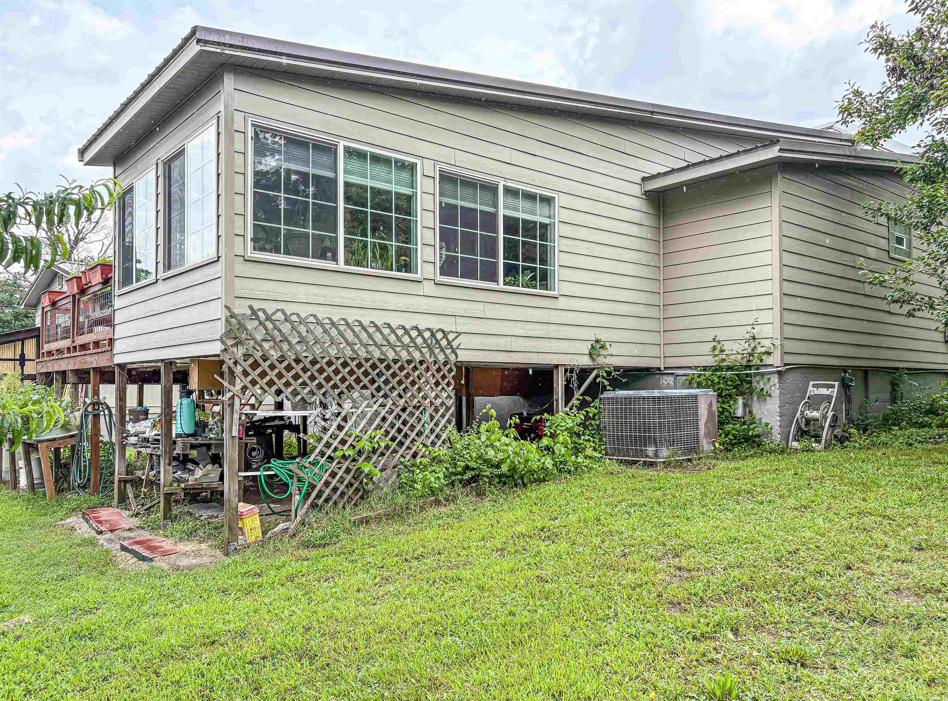 504 Mclean Avenue Property Photo 4