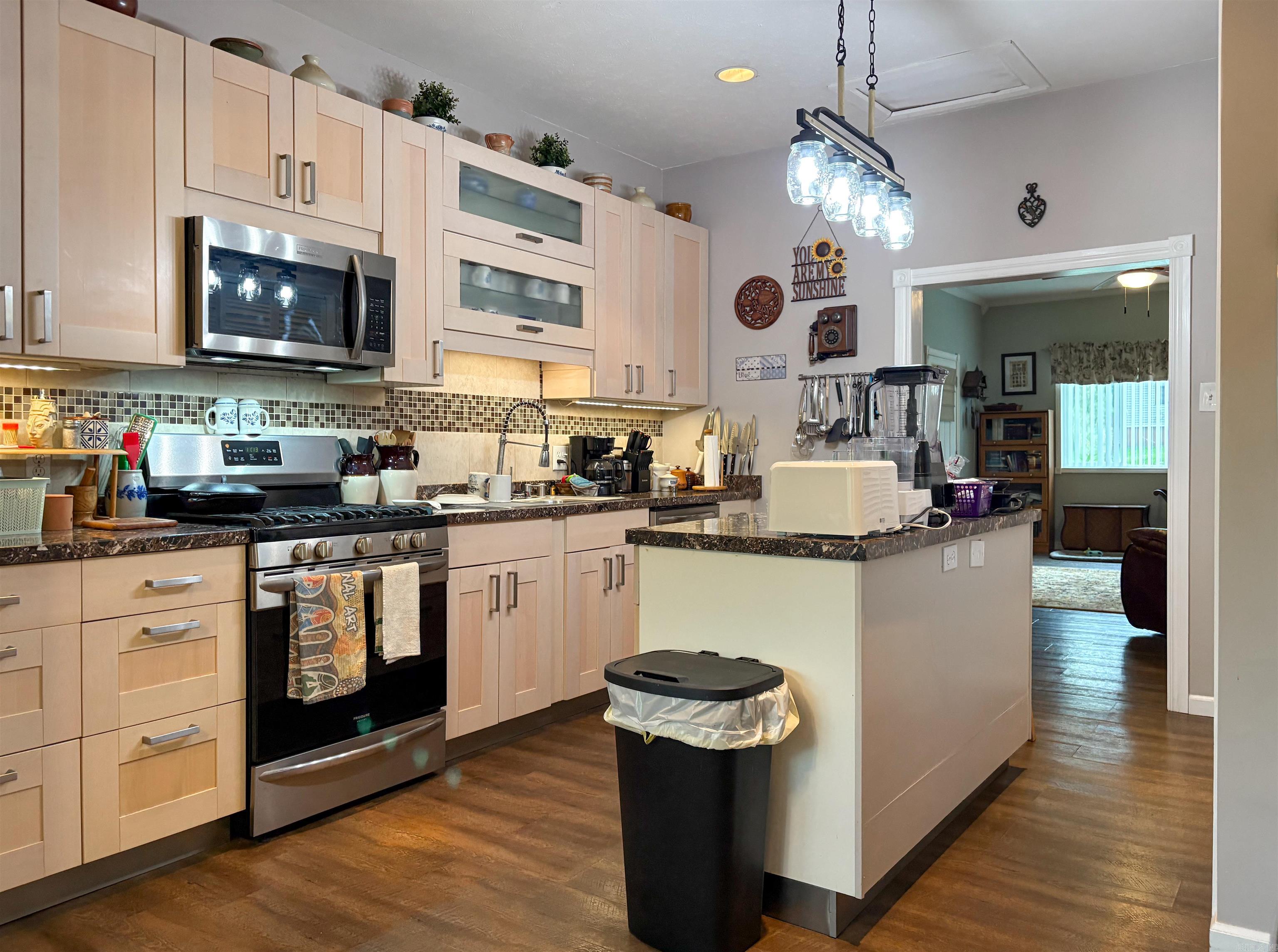 504 Mclean Avenue Property Photo 22
