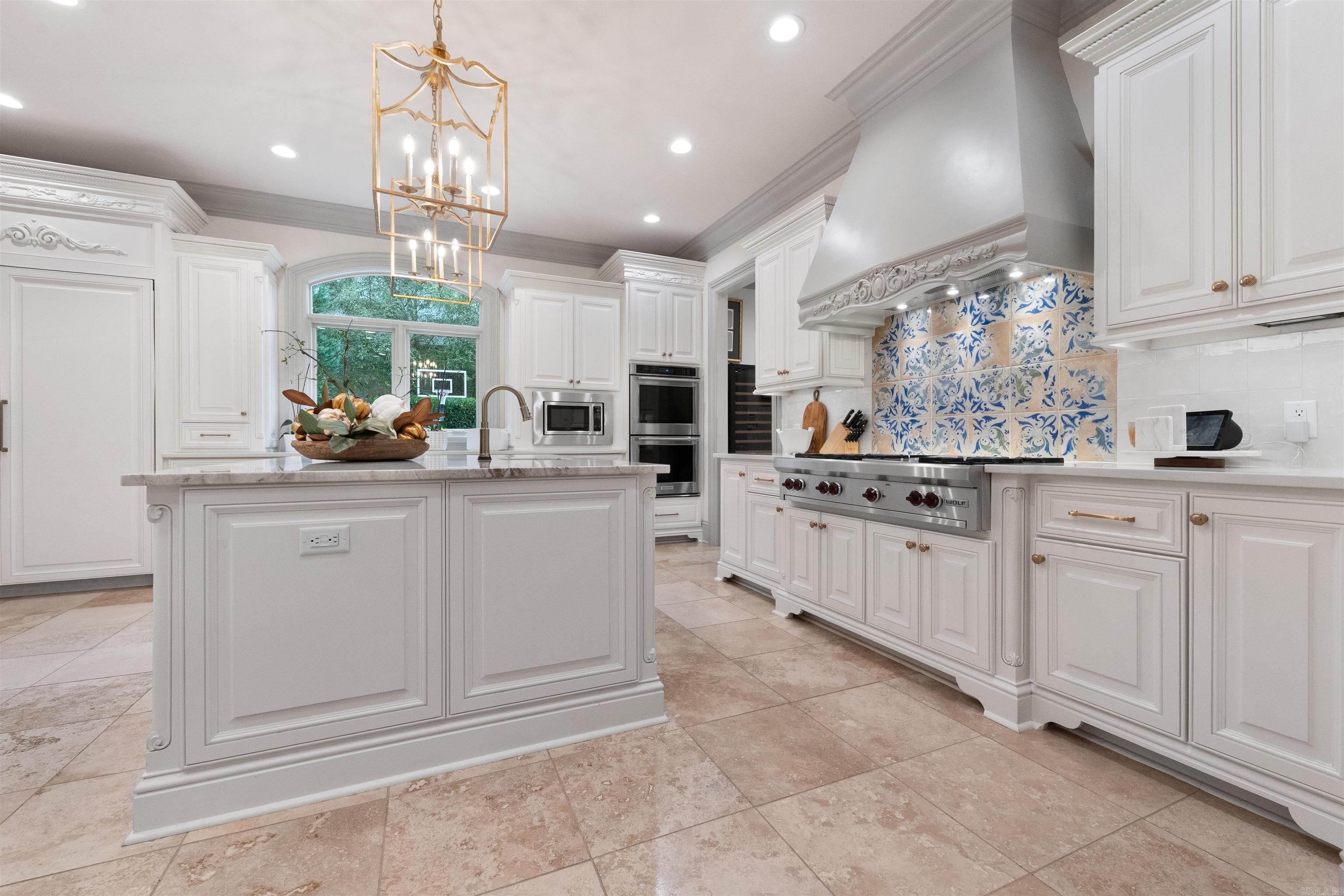 67 Sologne Circle Property Photo 13