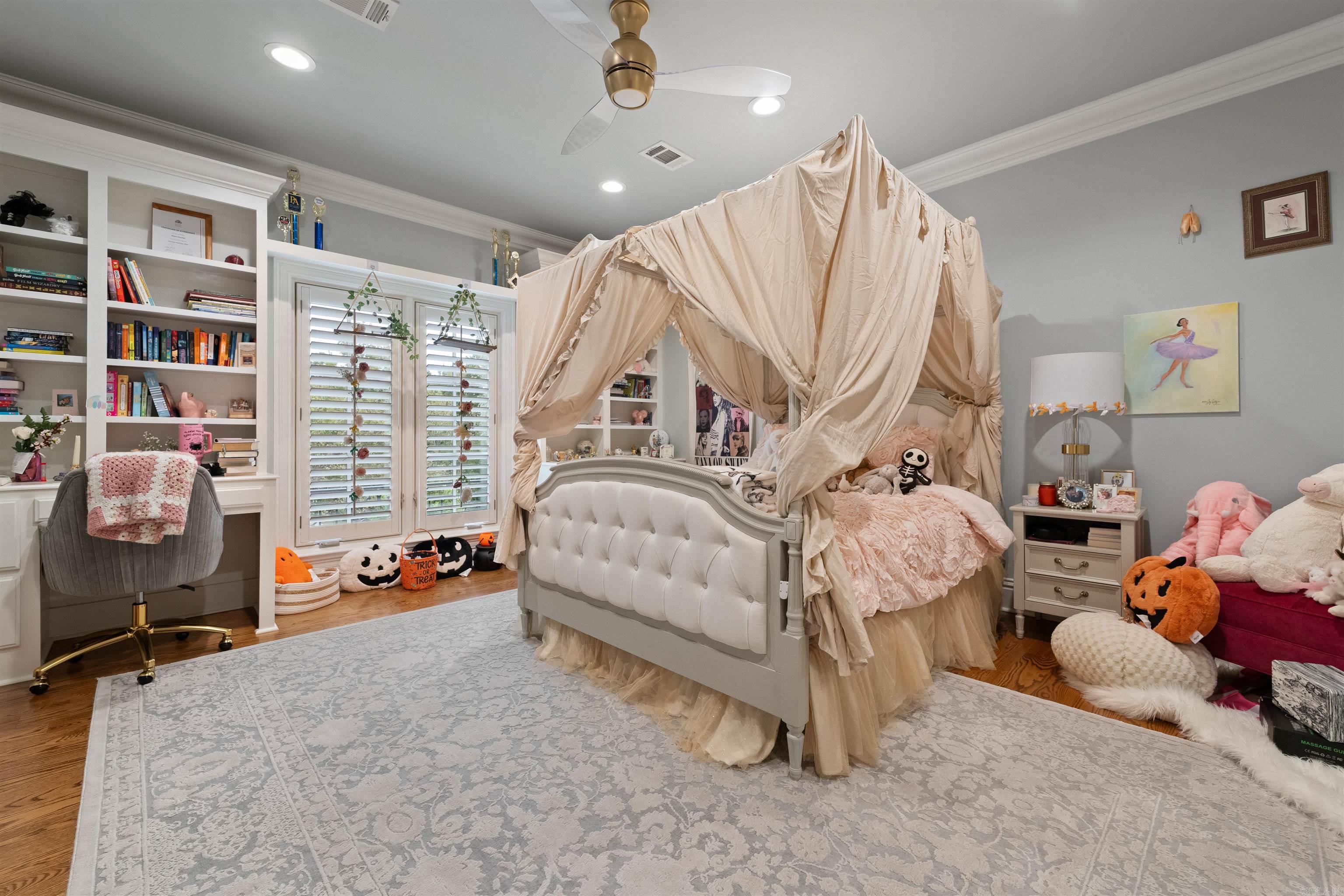 67 Sologne Circle Property Photo 44