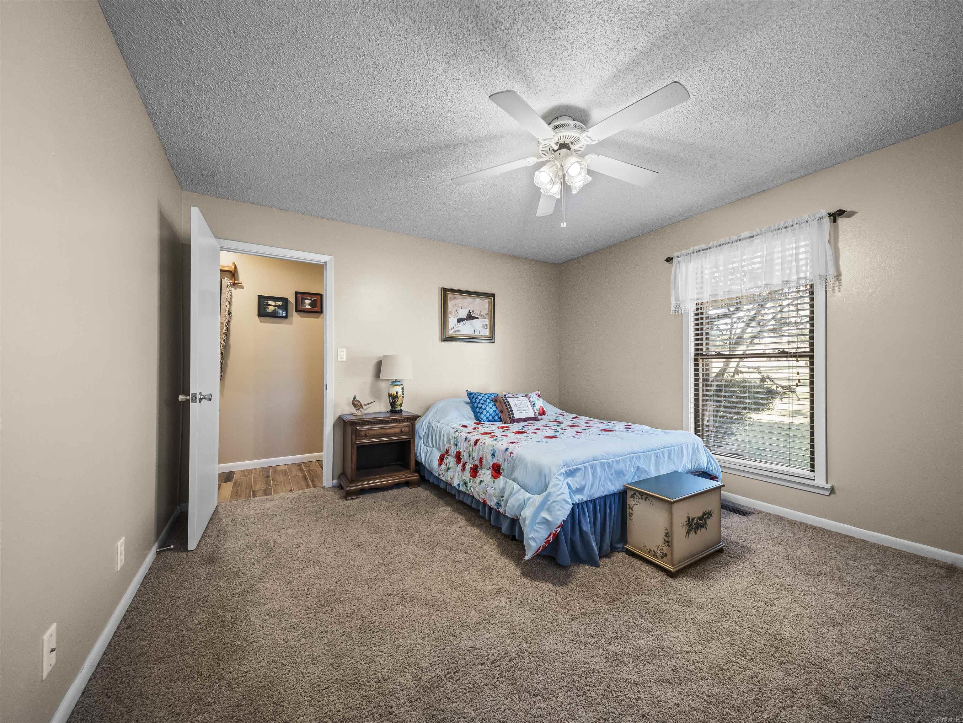 109 Newman Place Property Photo 6