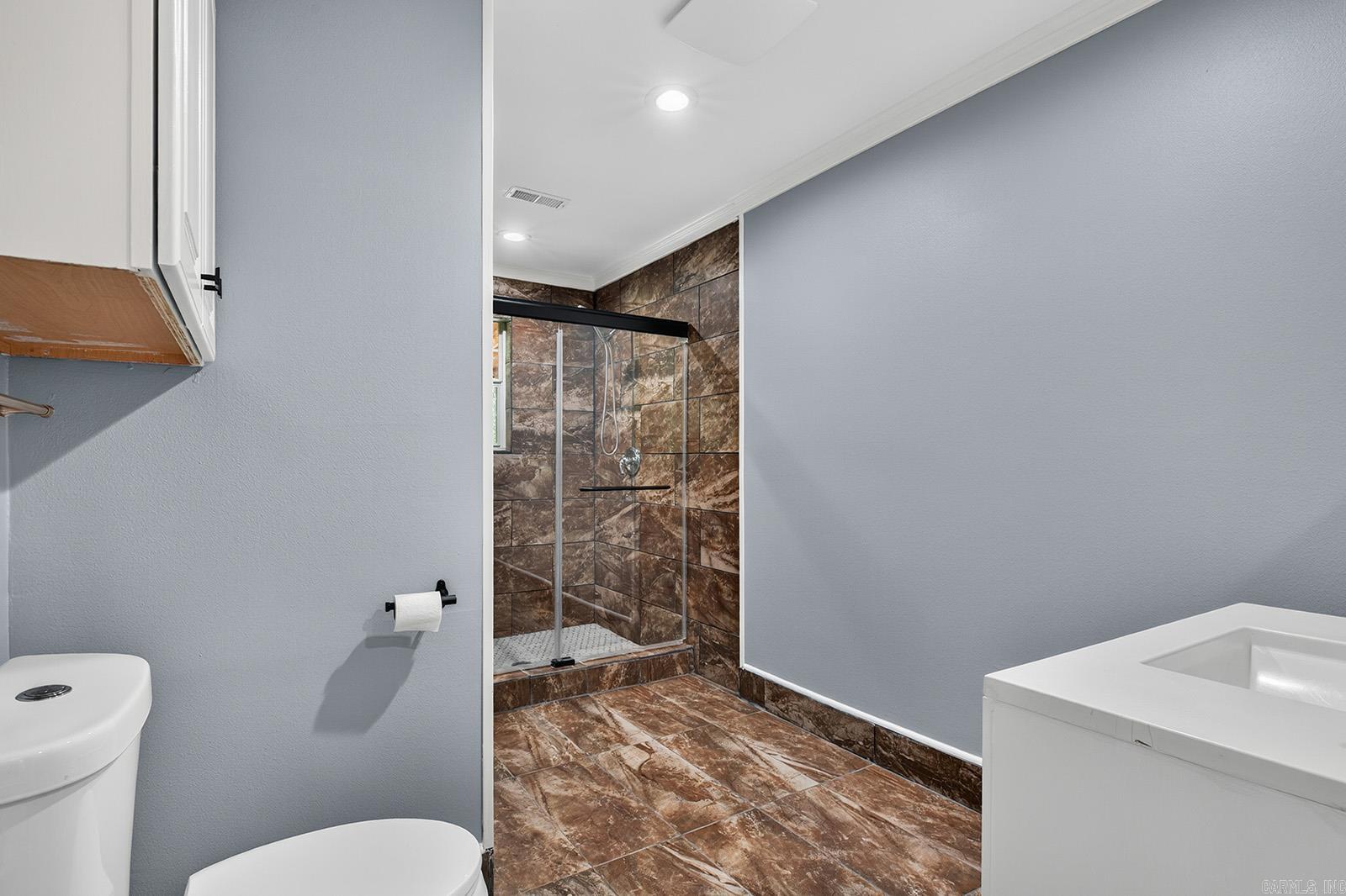 9705 Comstock Road Property Photo 14