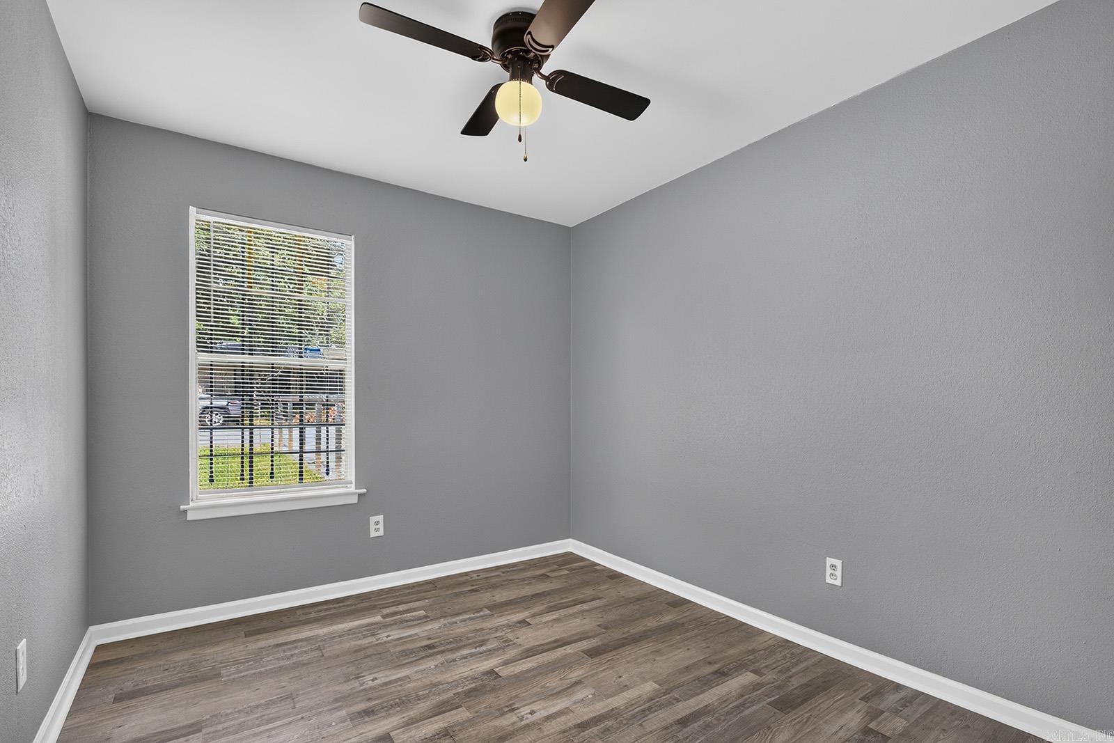 9705 Comstock Road Property Photo 18
