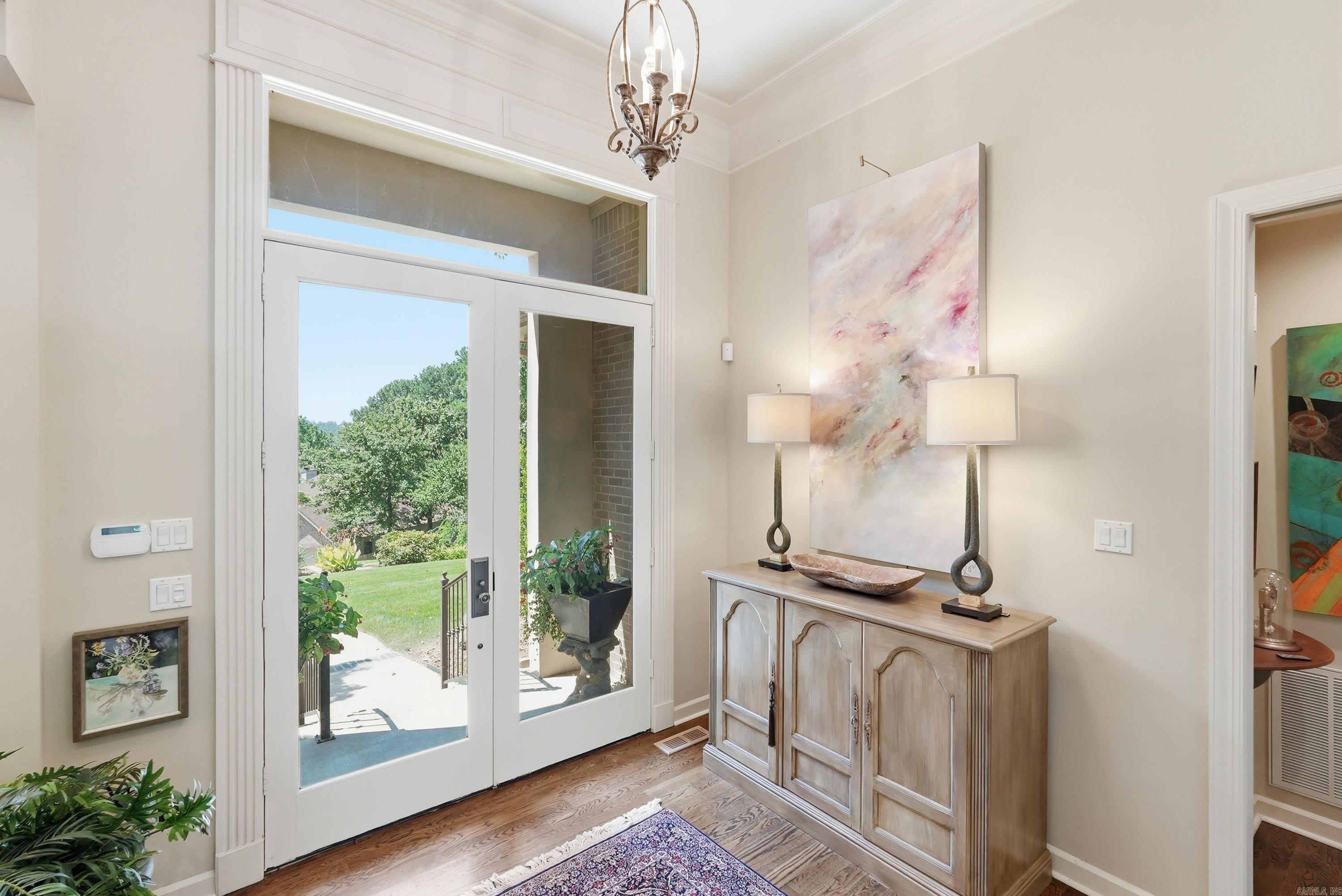 48 Ledgelawn Court Property Photo 6