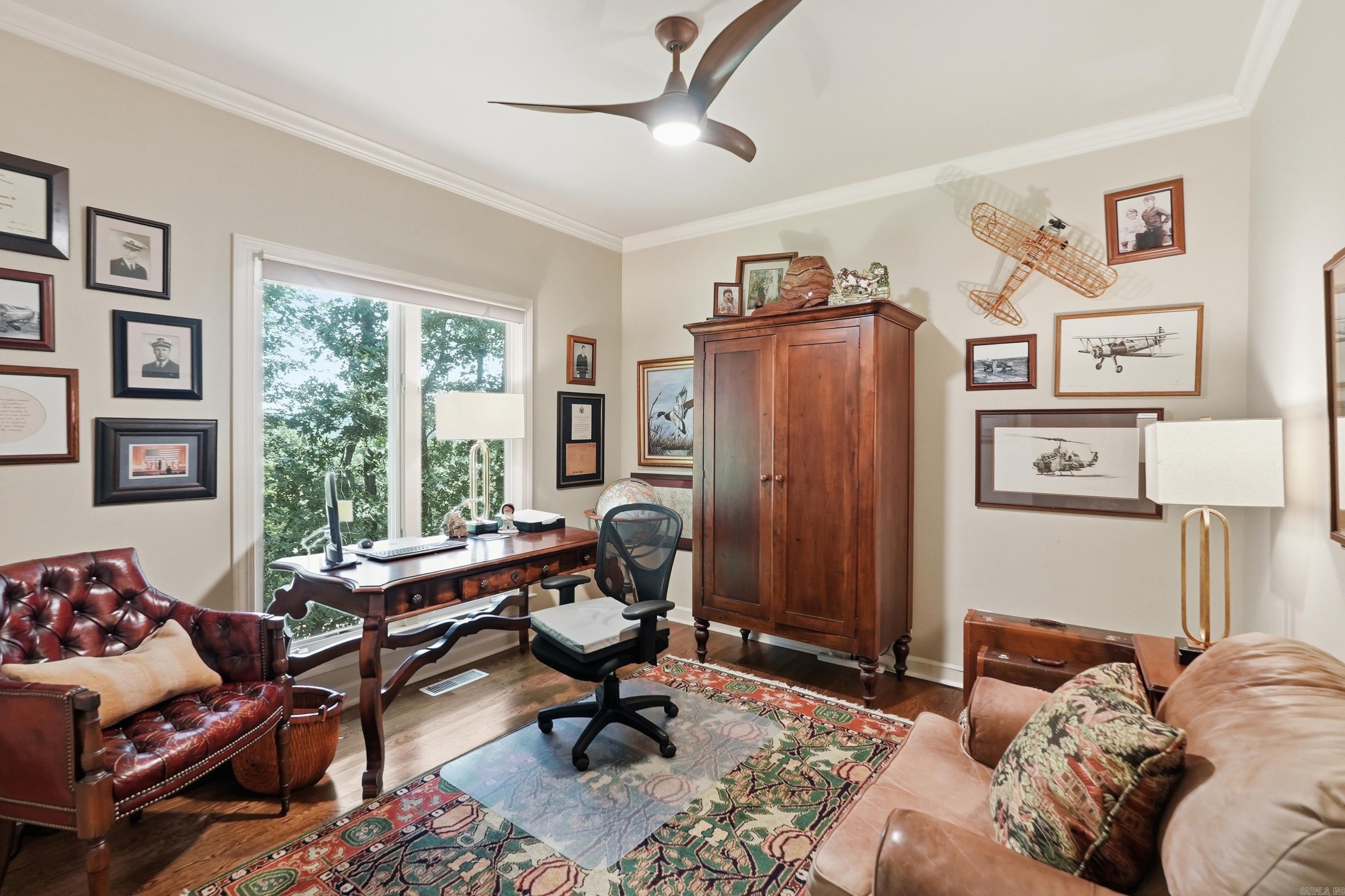 48 Ledgelawn Court Property Photo 35