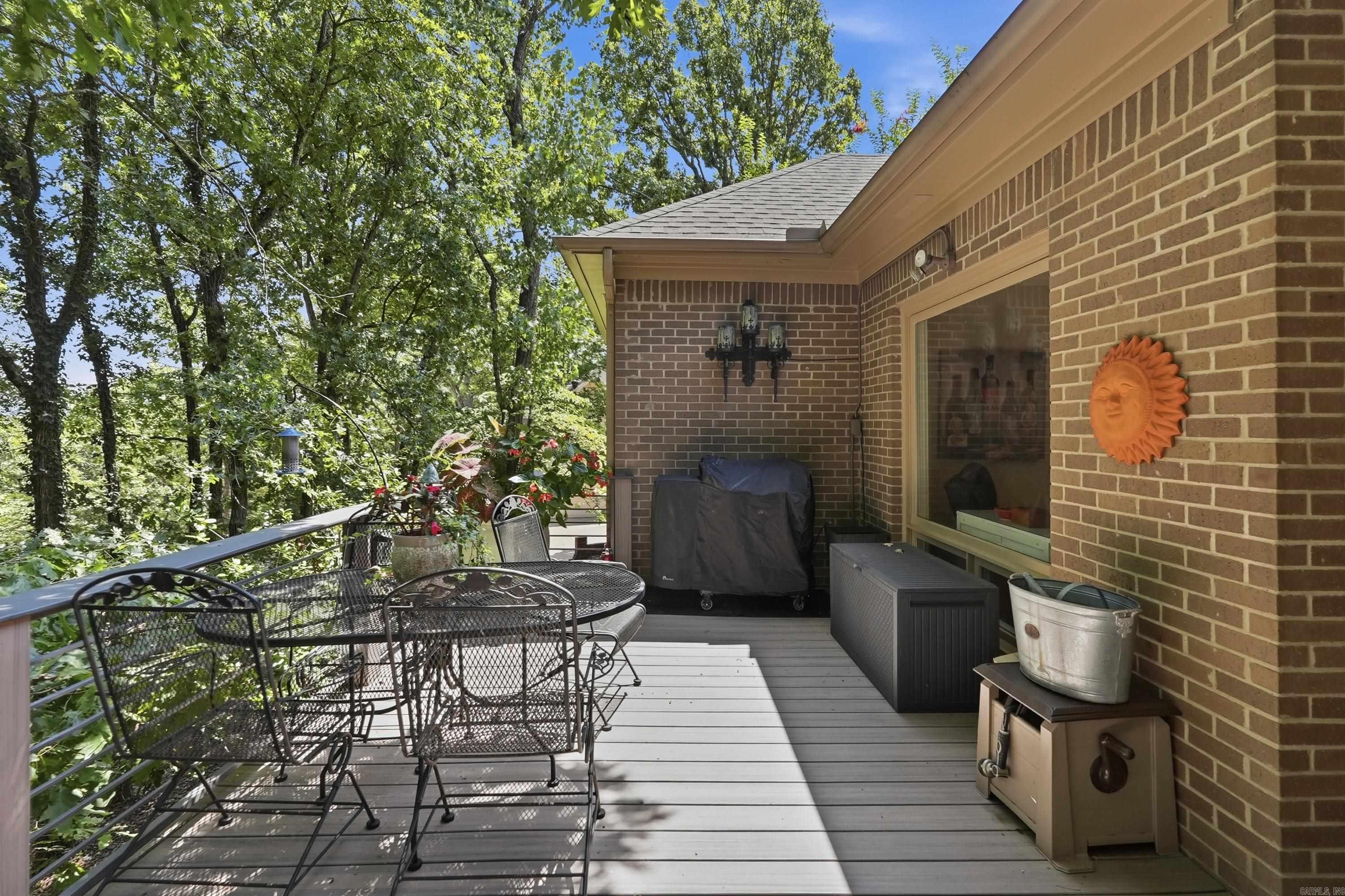 48 Ledgelawn Court Property Photo 43