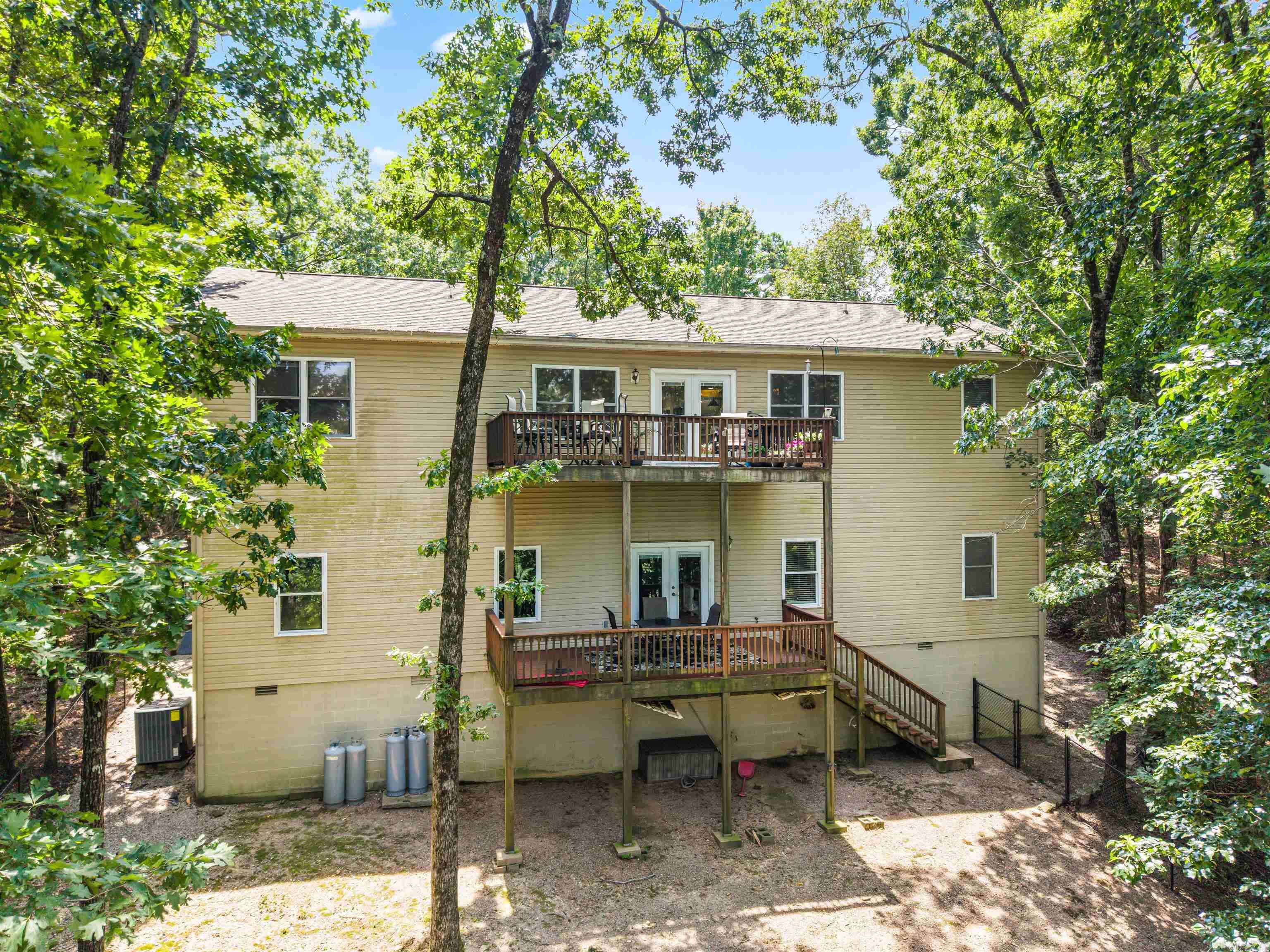 282 Asturias Drive Property Photo 34