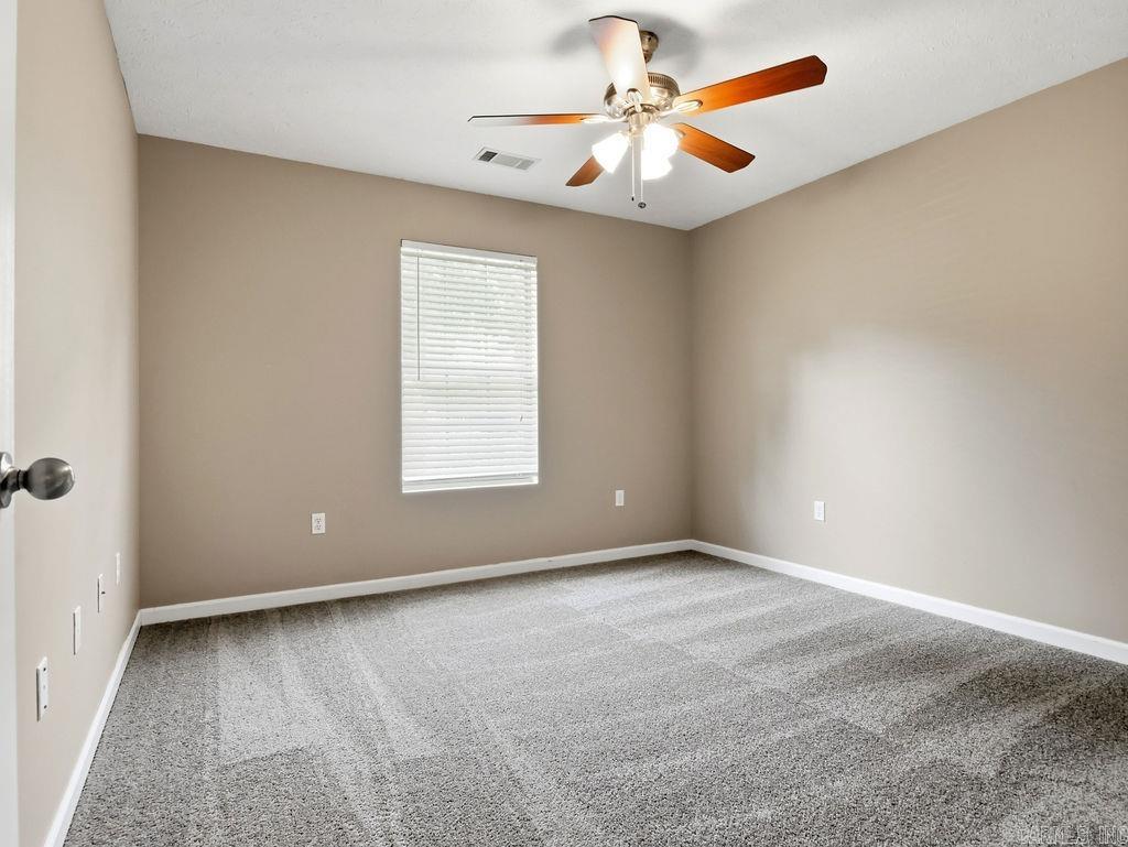 2910 Ward Drive Property Photo 10