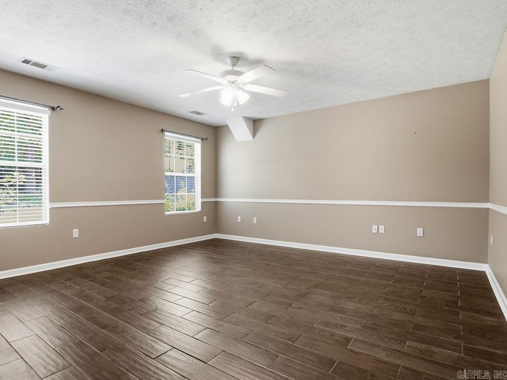 2910 Ward Drive Property Photo 16