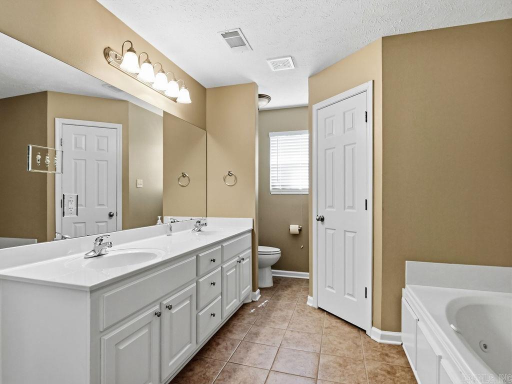 2910 Ward Drive Property Photo 17