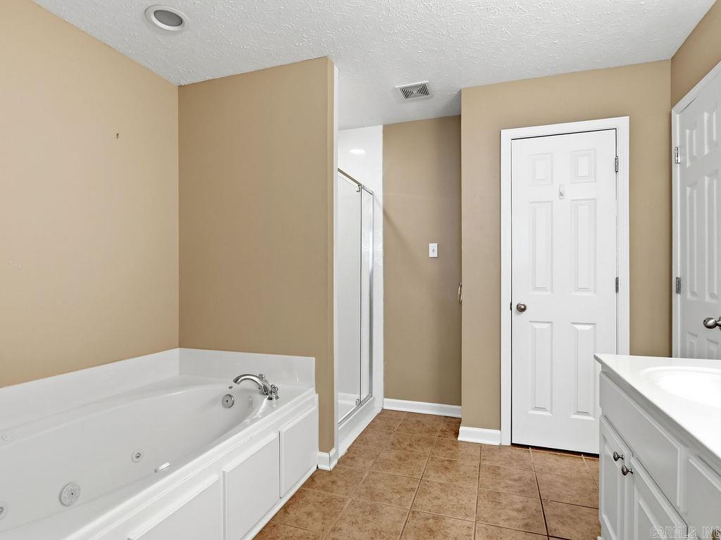 2910 Ward Drive Property Photo 18