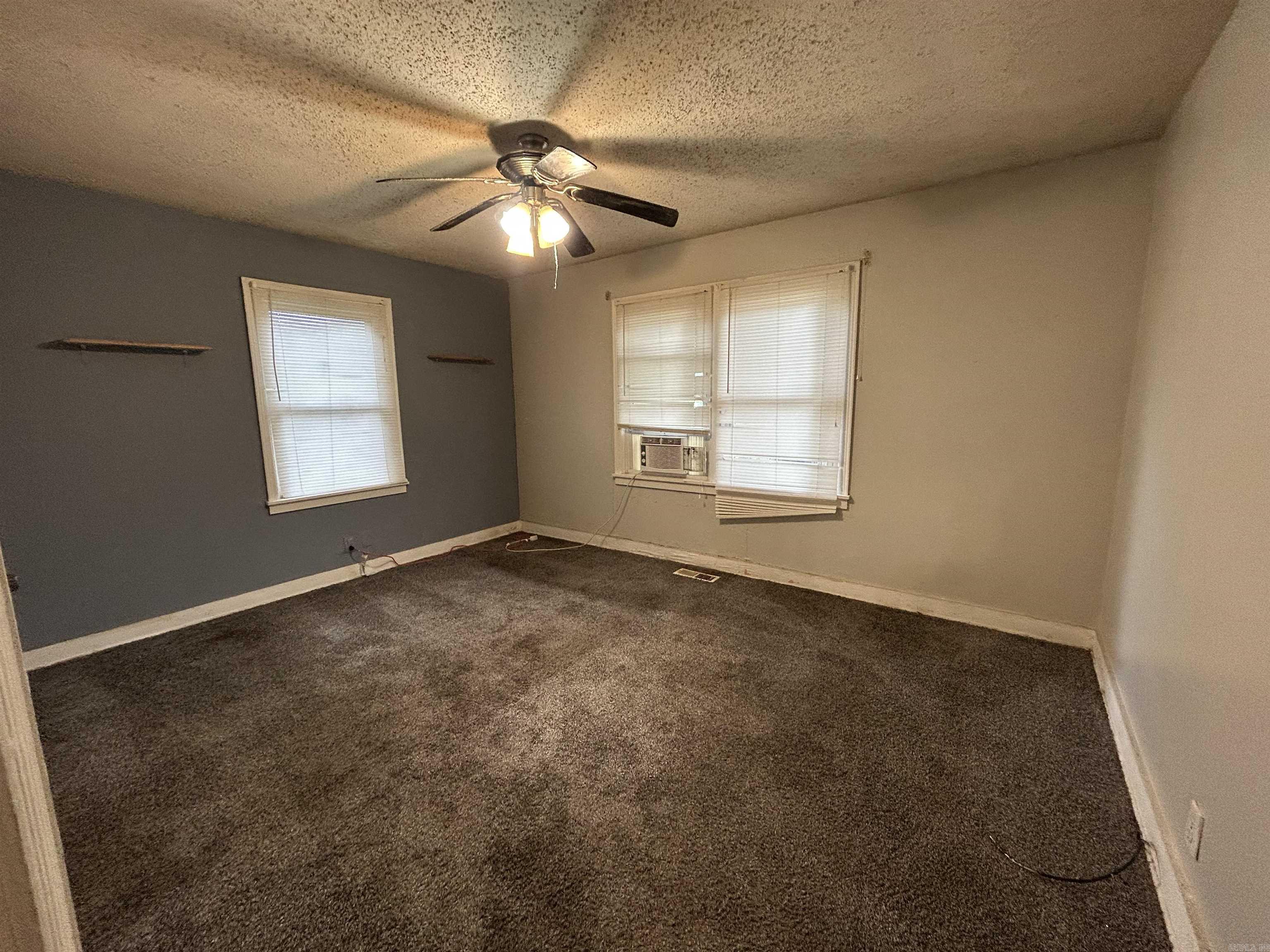 107 Sonnet Street Property Photo 5