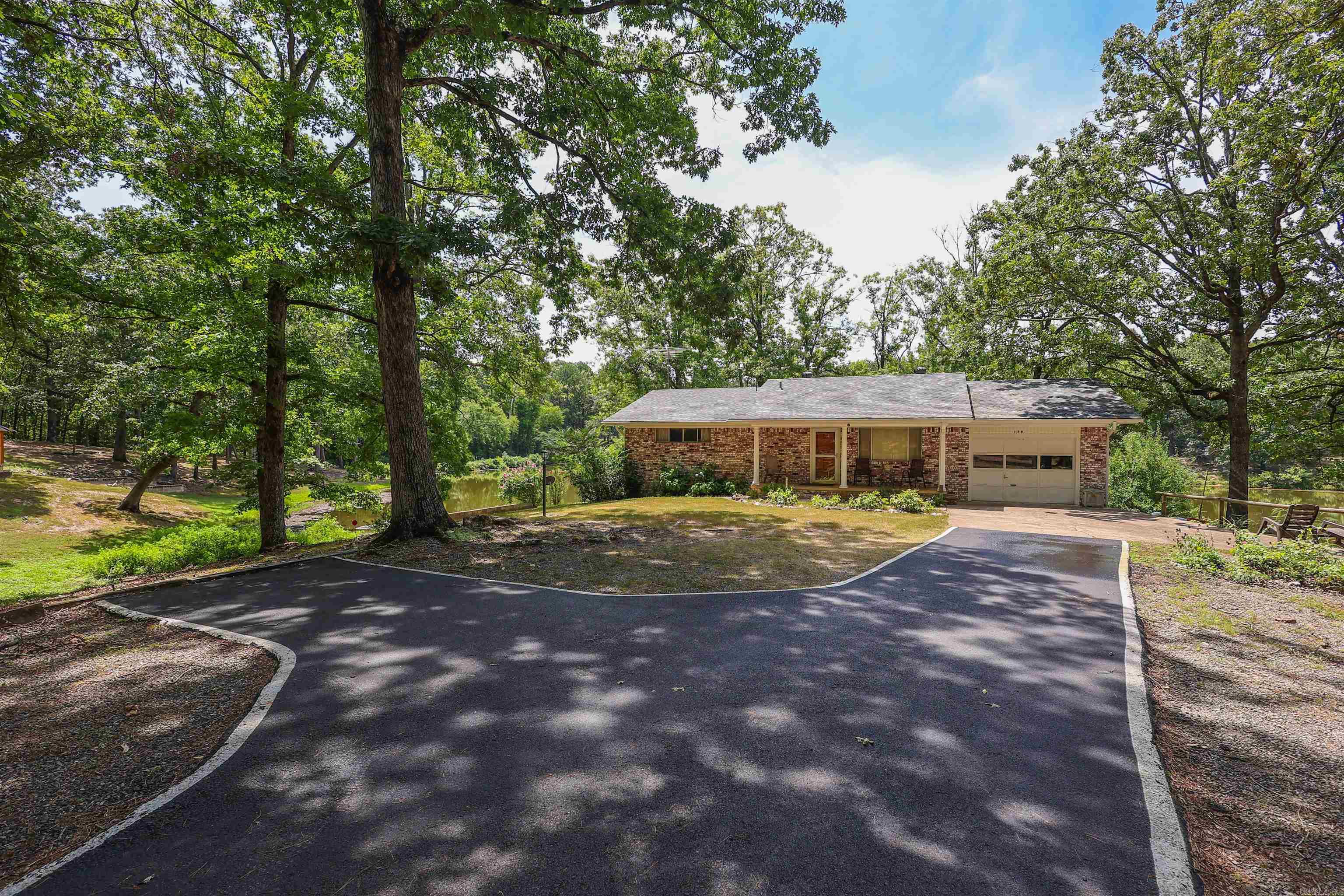 178 Bearce Circle Property Photo 2