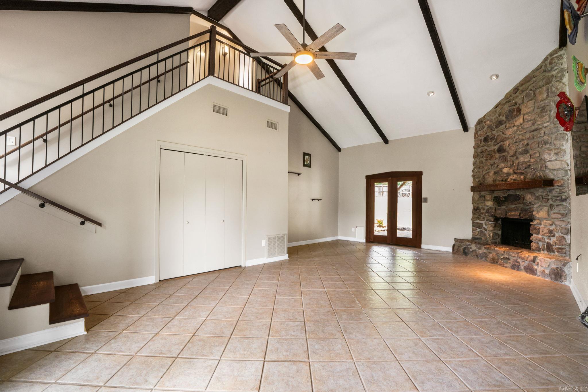 4 Manor Circle Property Photo 10