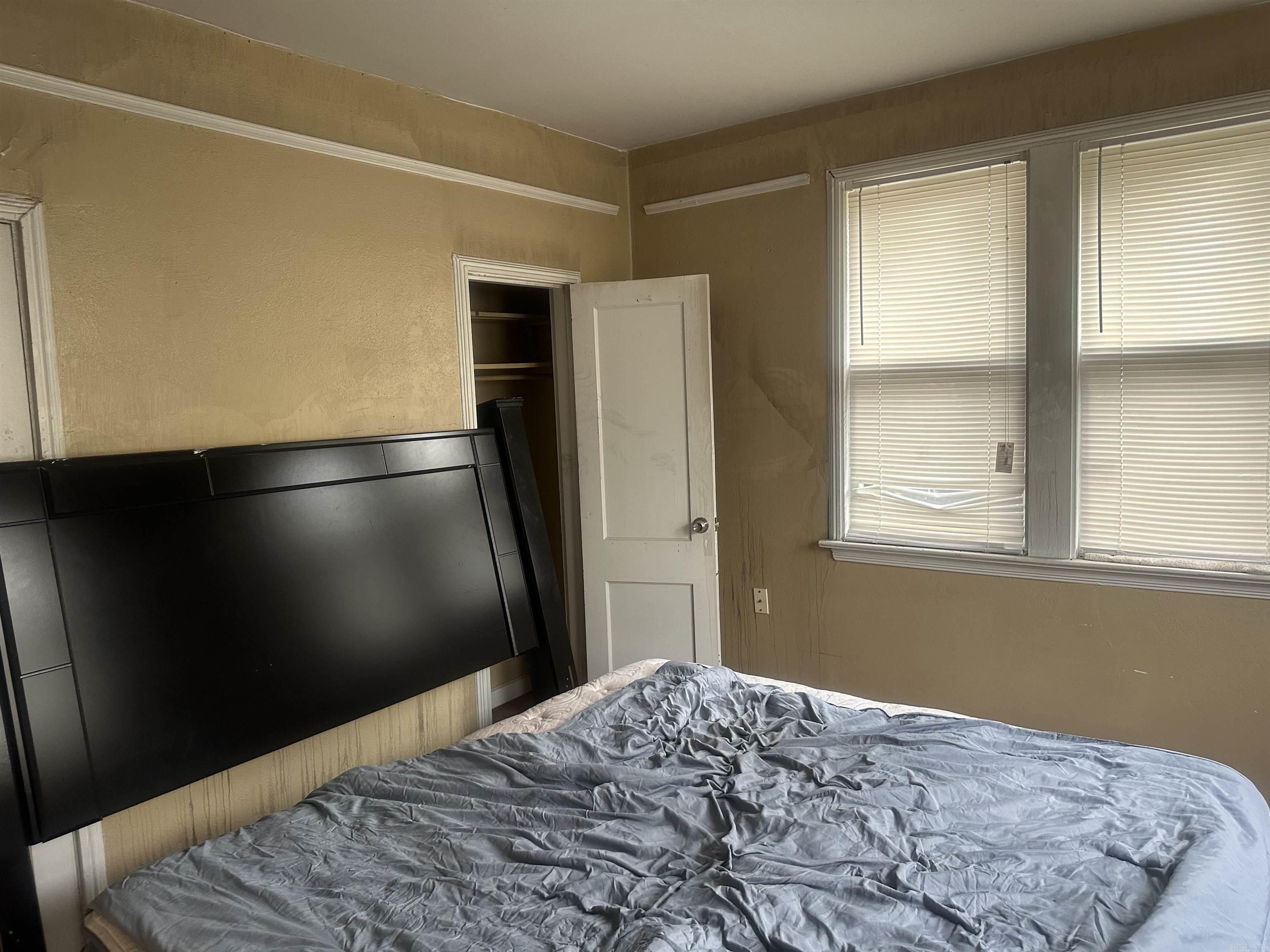 1515 Peyton Street Property Photo 5