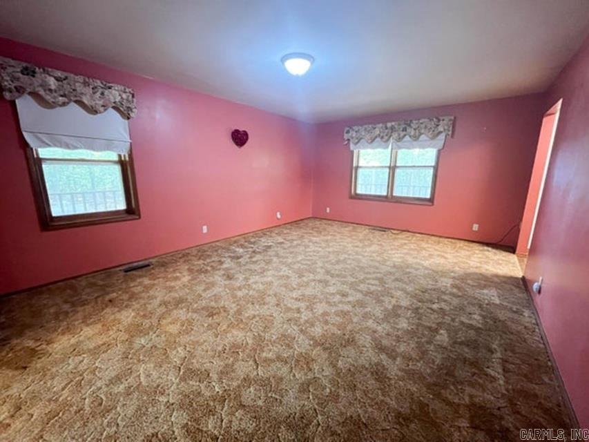 7704 County Road 2770 Property Photo 6