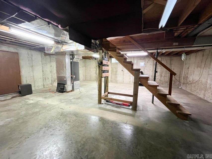 7704 County Road 2770 Property Photo 37