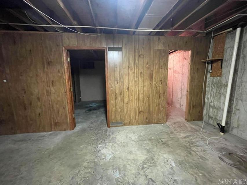 7704 County Road 2770 Property Photo 41