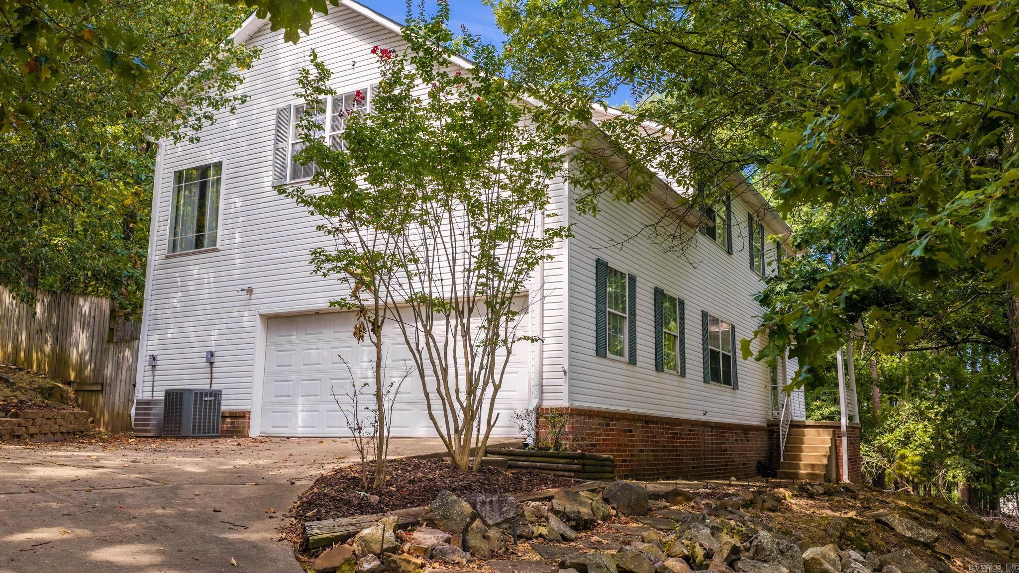 3 Rocky Top Cove Property Photo 1