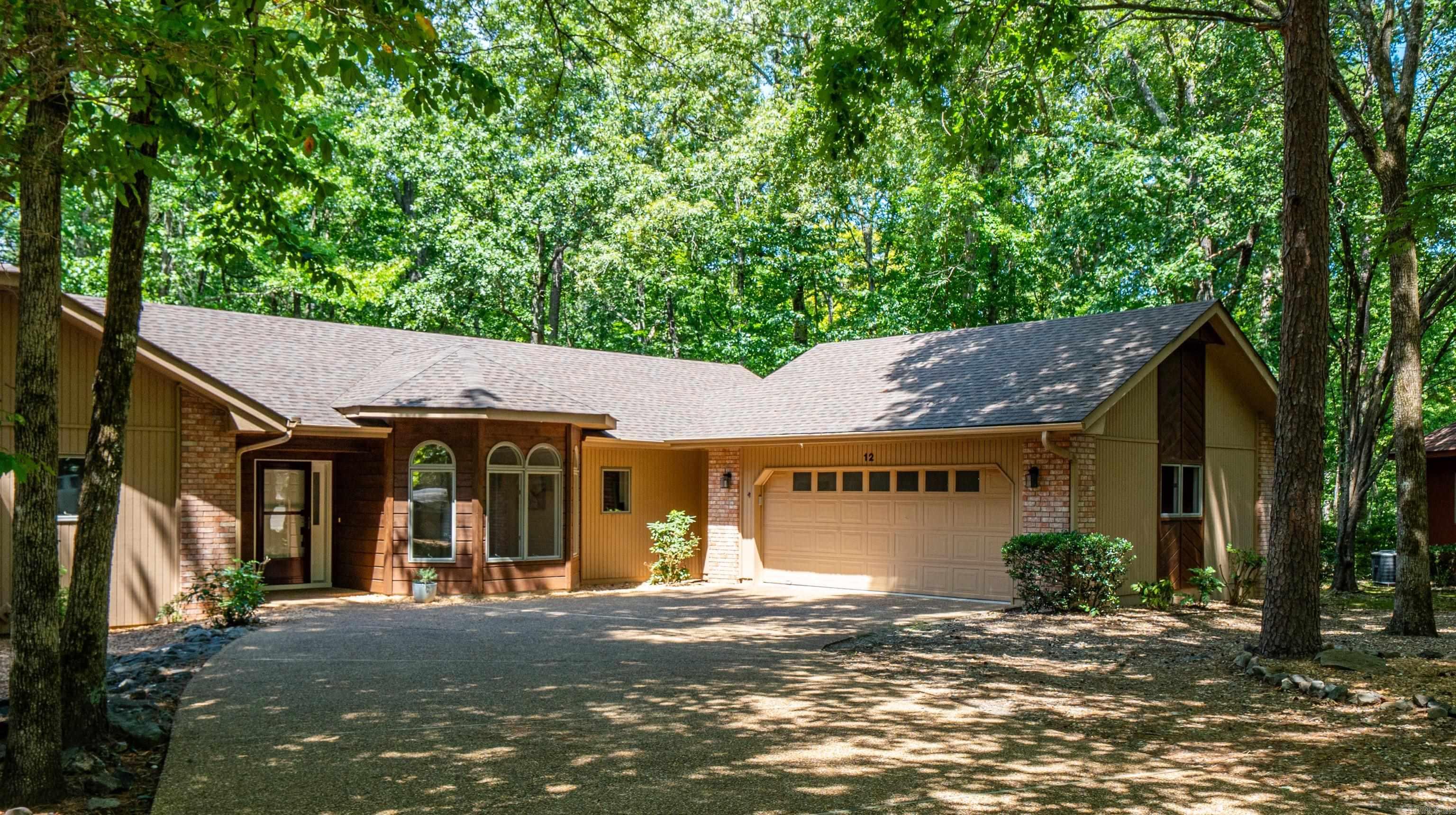 12 Emanuel Drive