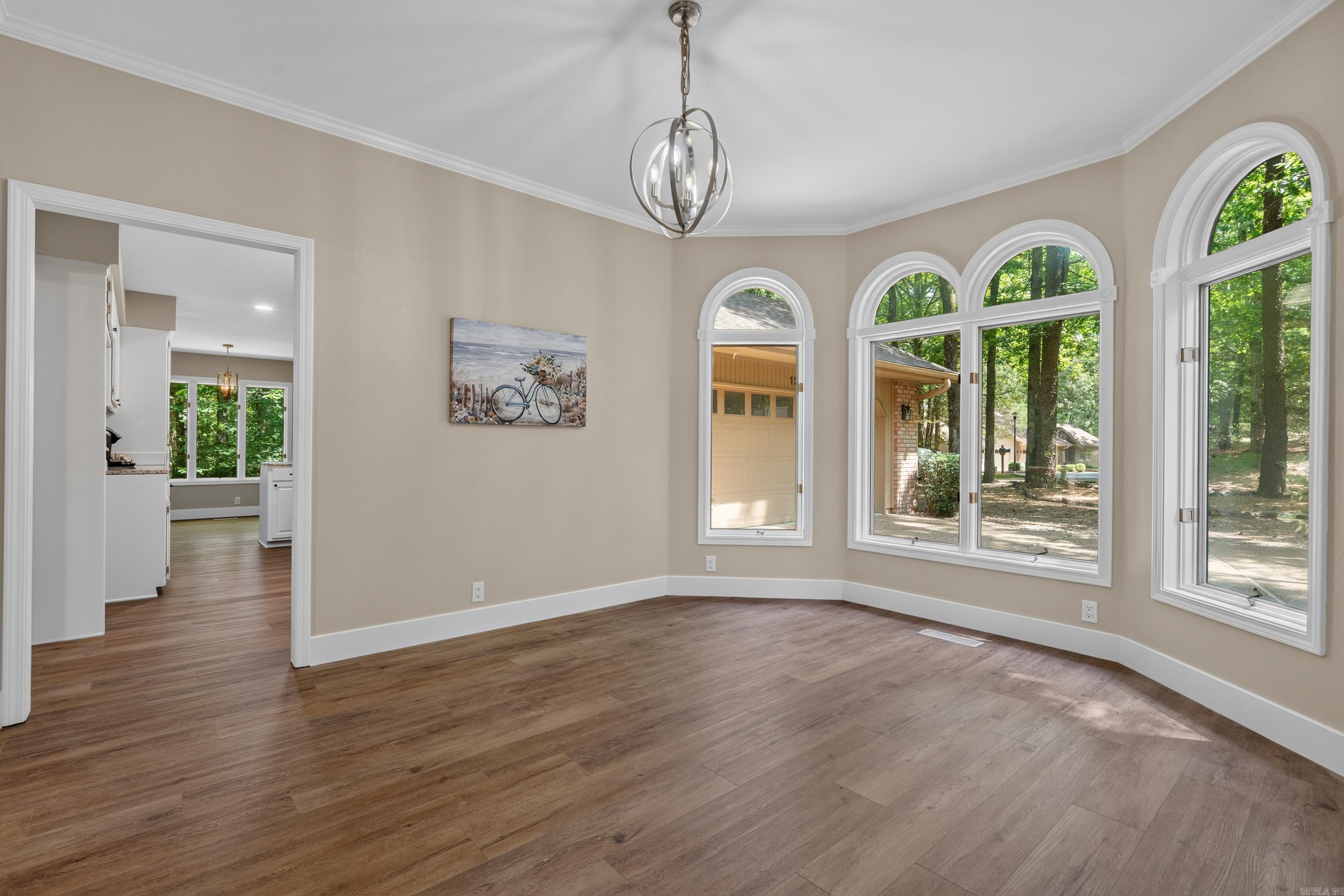 12 Emanuel Drive Property Photo 17