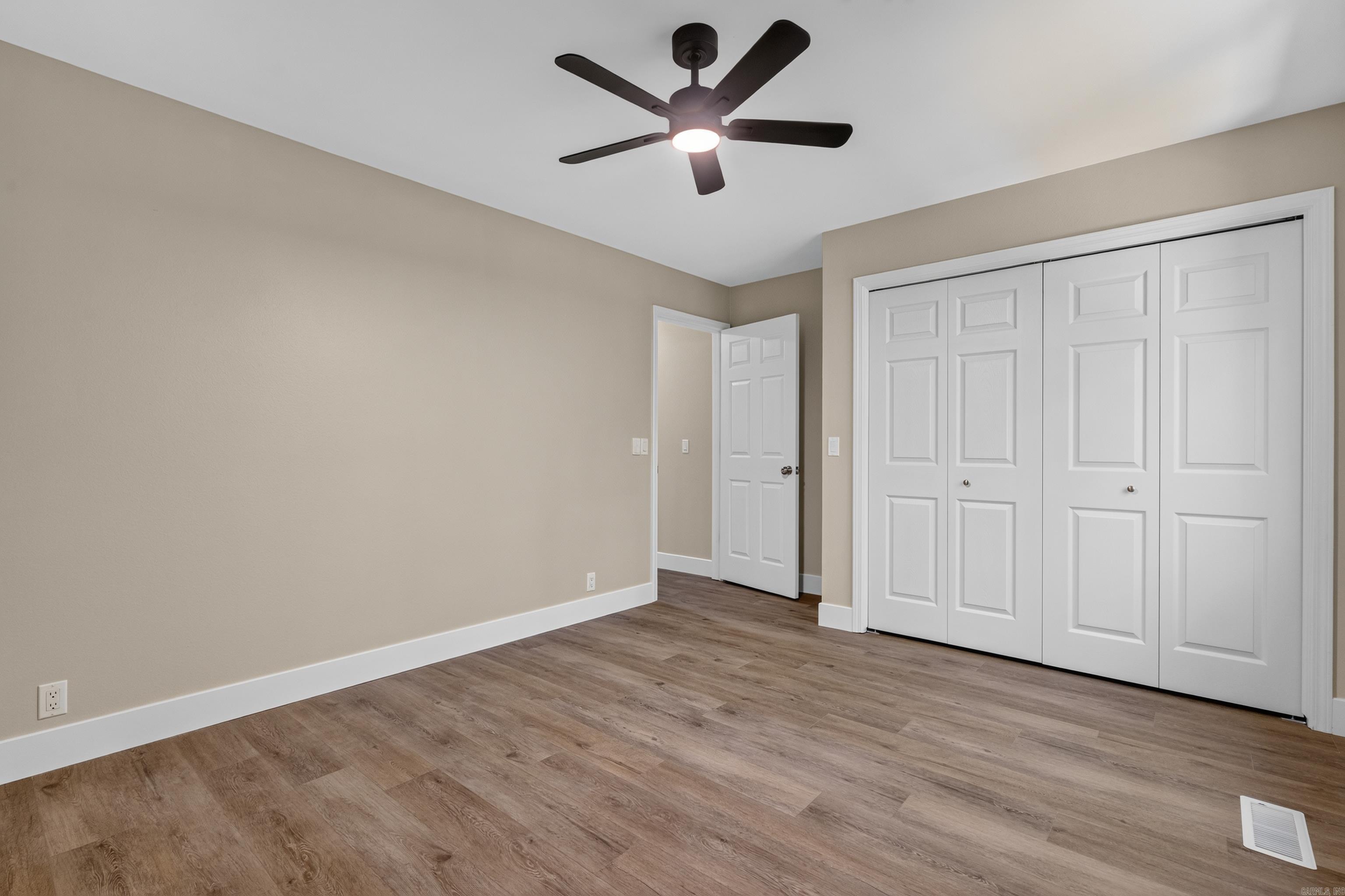 12 Emanuel Drive Property Photo 37