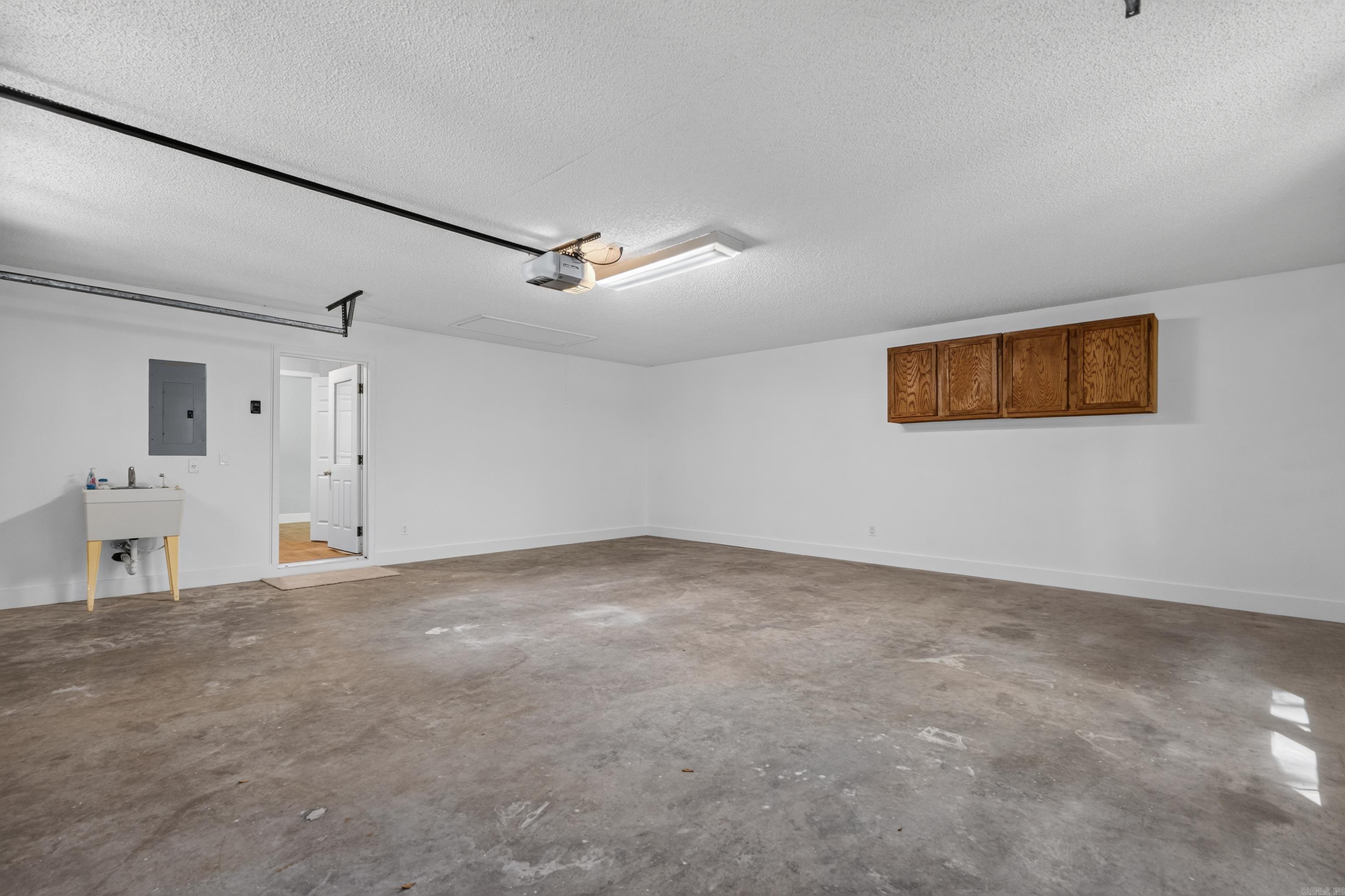 12 Emanuel Drive Property Photo 41