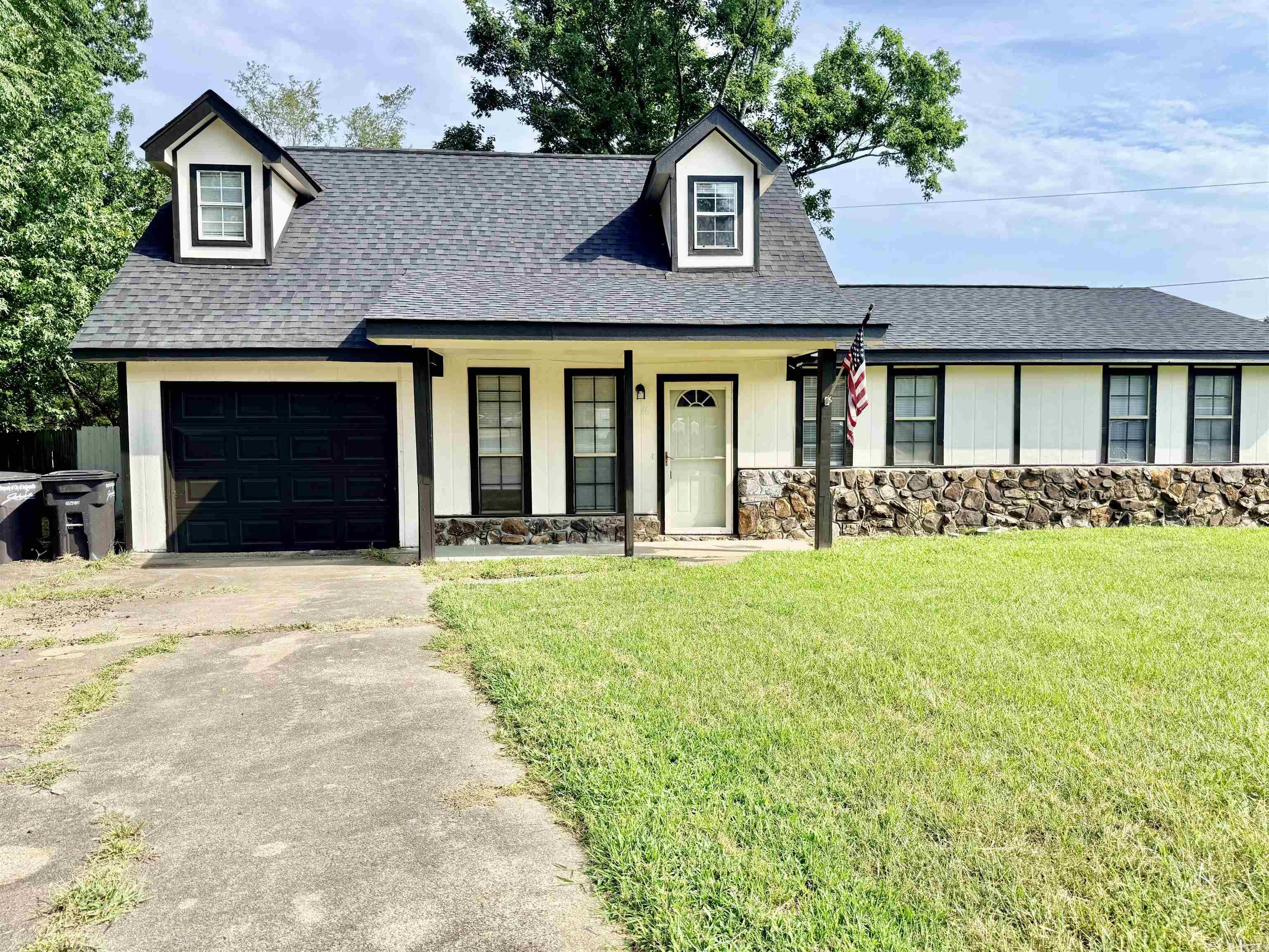 46 Wright Circle Property Photo 2