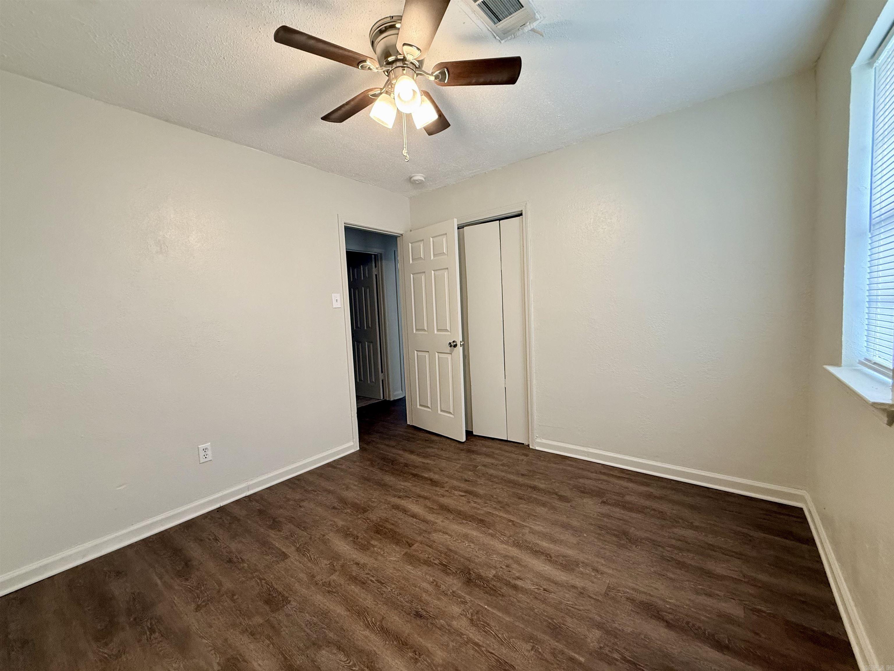 46 Wright Circle Property Photo 10