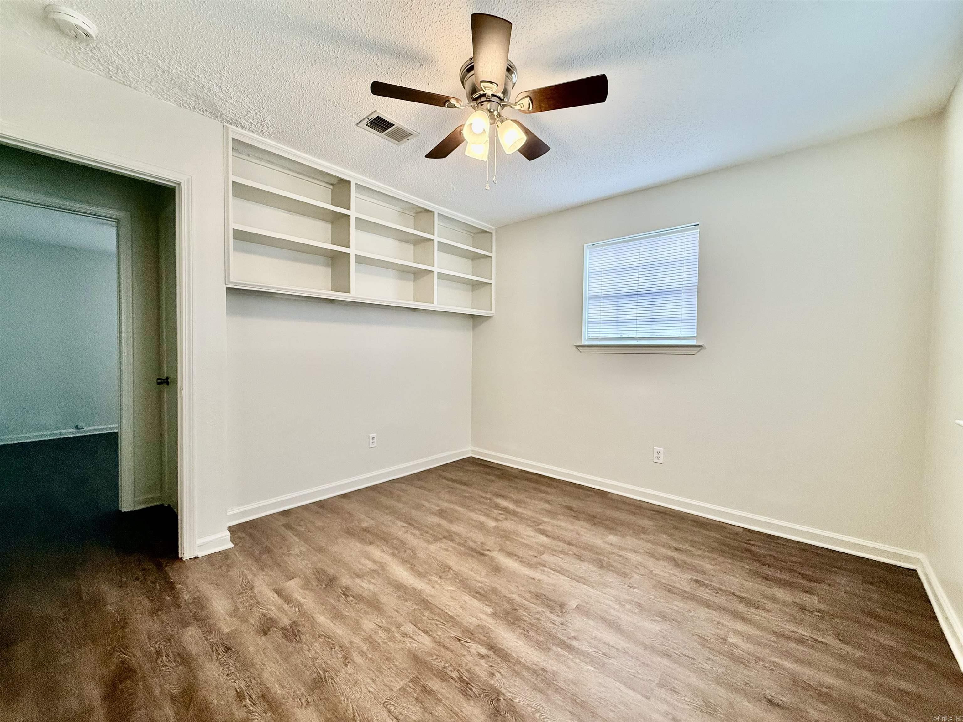 46 Wright Circle Property Photo 11
