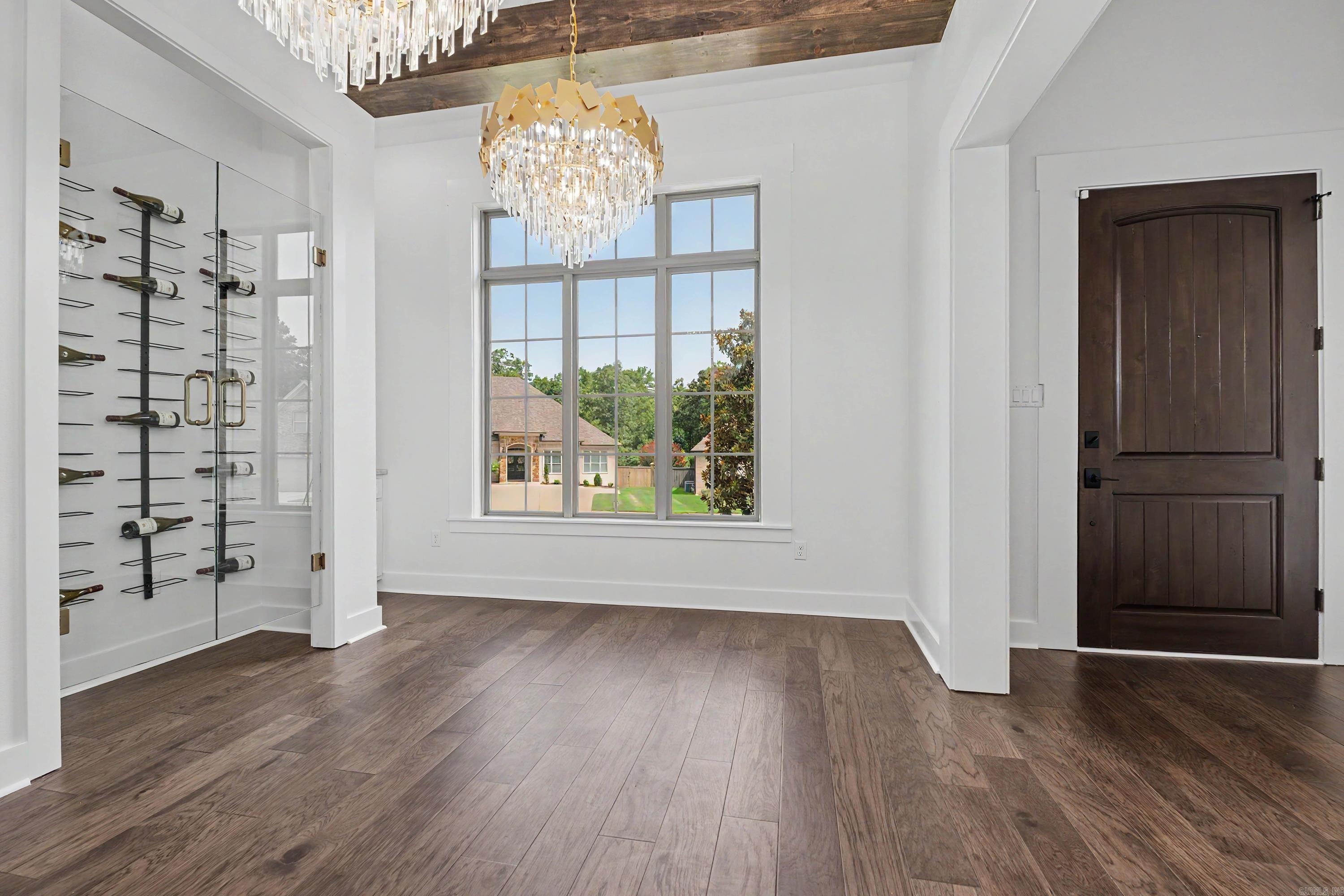 19 Tournay Circle Property Photo 10