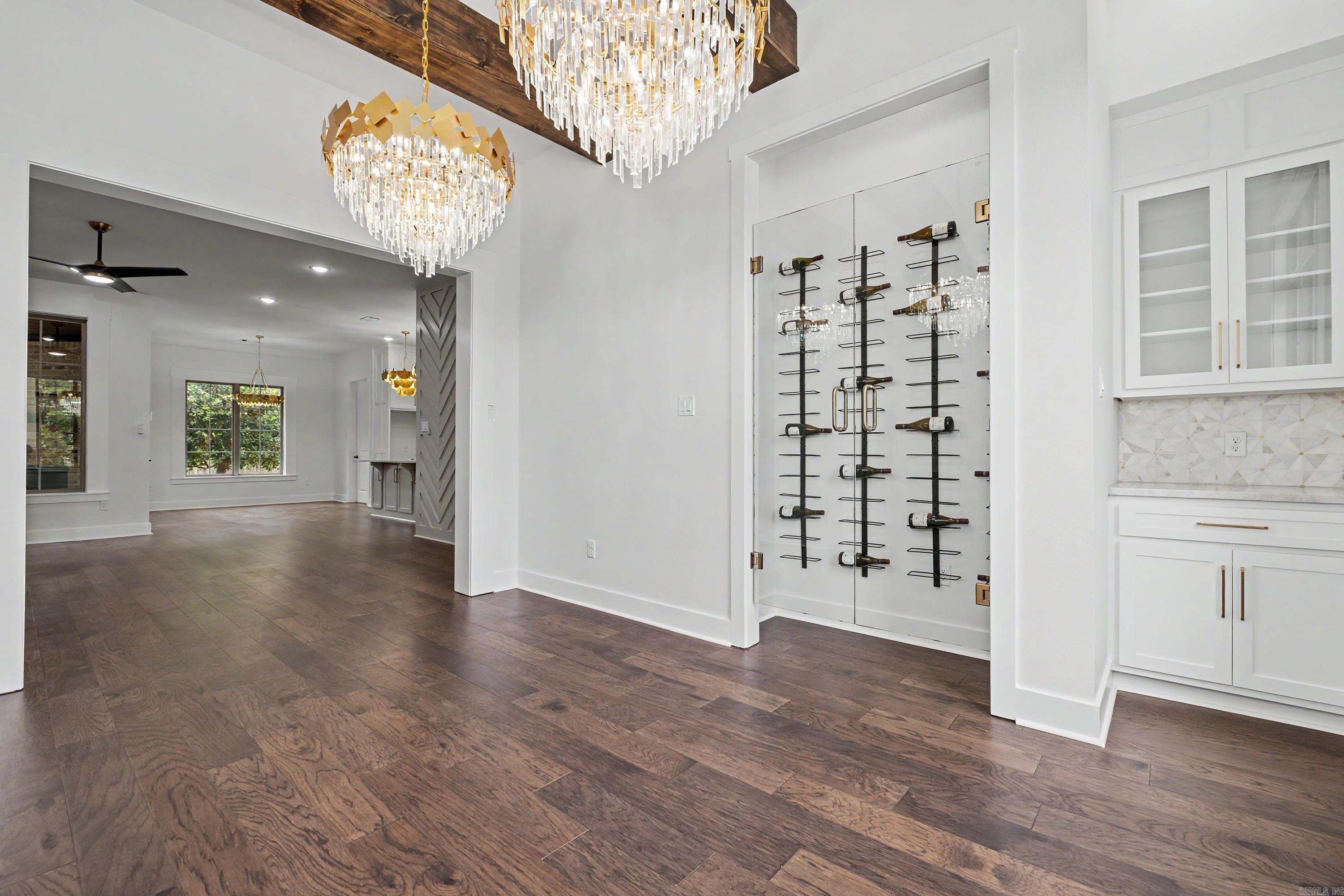 19 Tournay Circle Property Photo 12
