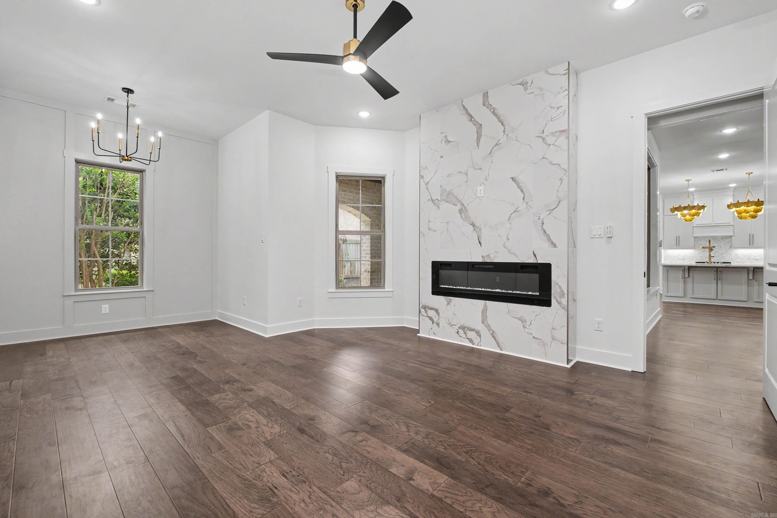 19 Tournay Circle Property Photo 25