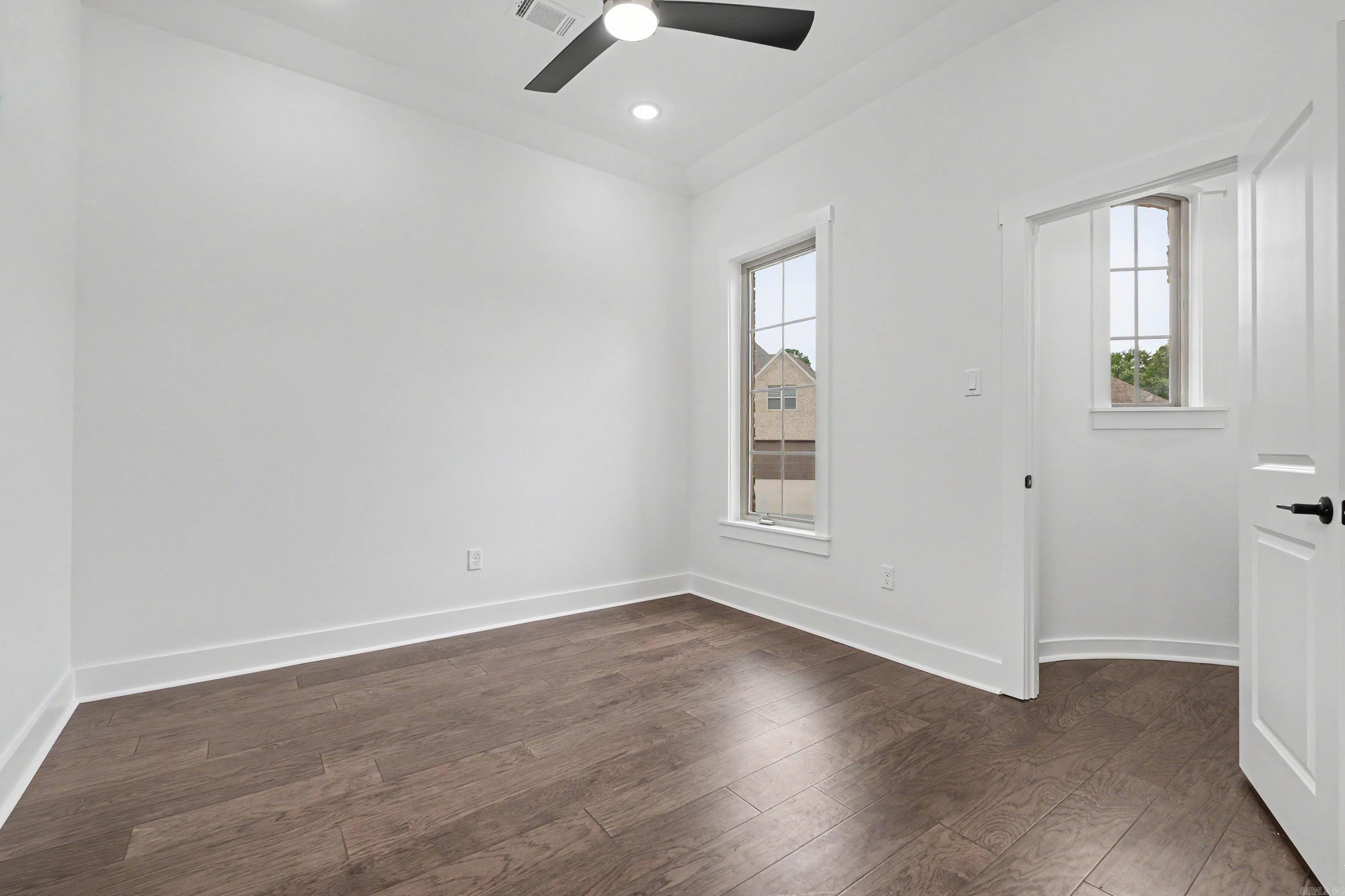 19 Tournay Circle Property Photo 39