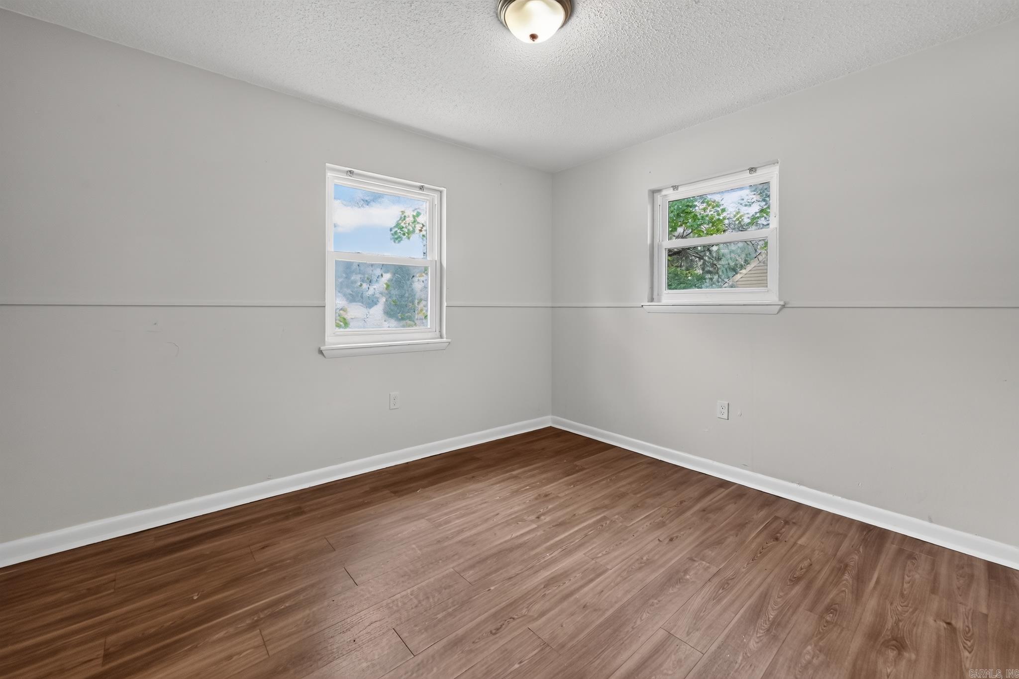 408 Overland Trail Property Photo 29